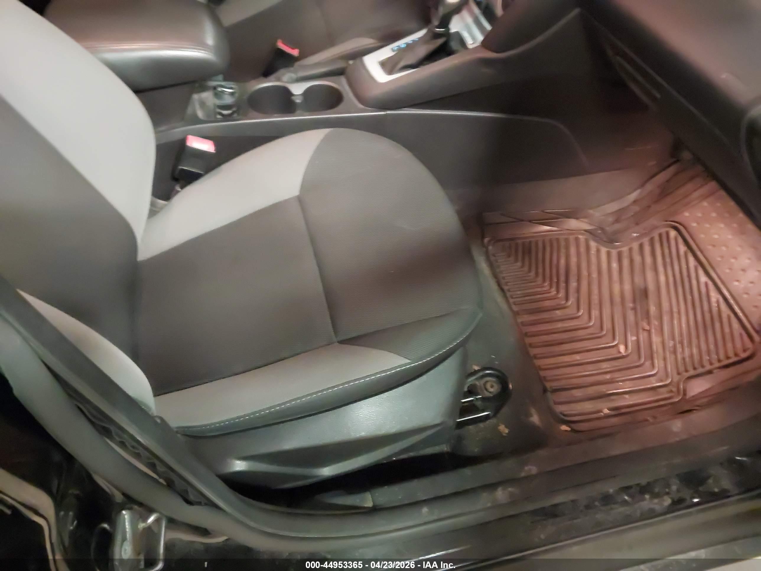 FORD FOCUS image 5