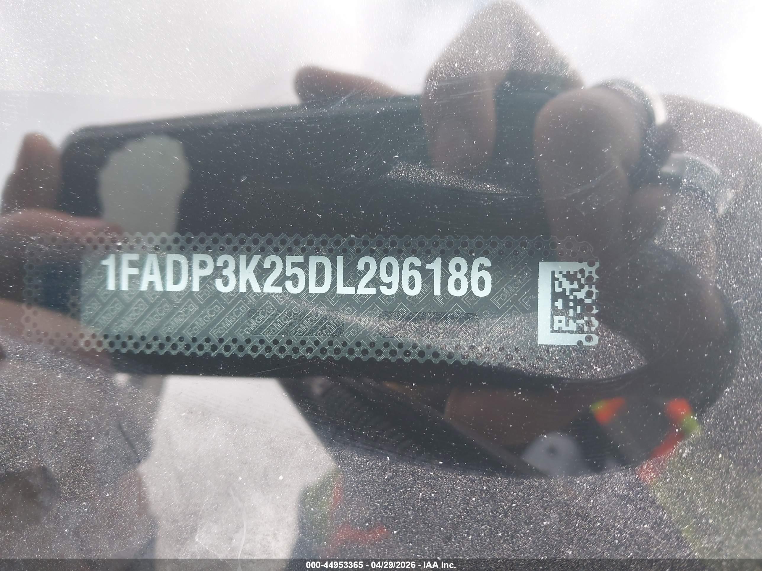 FORD FOCUS image 9