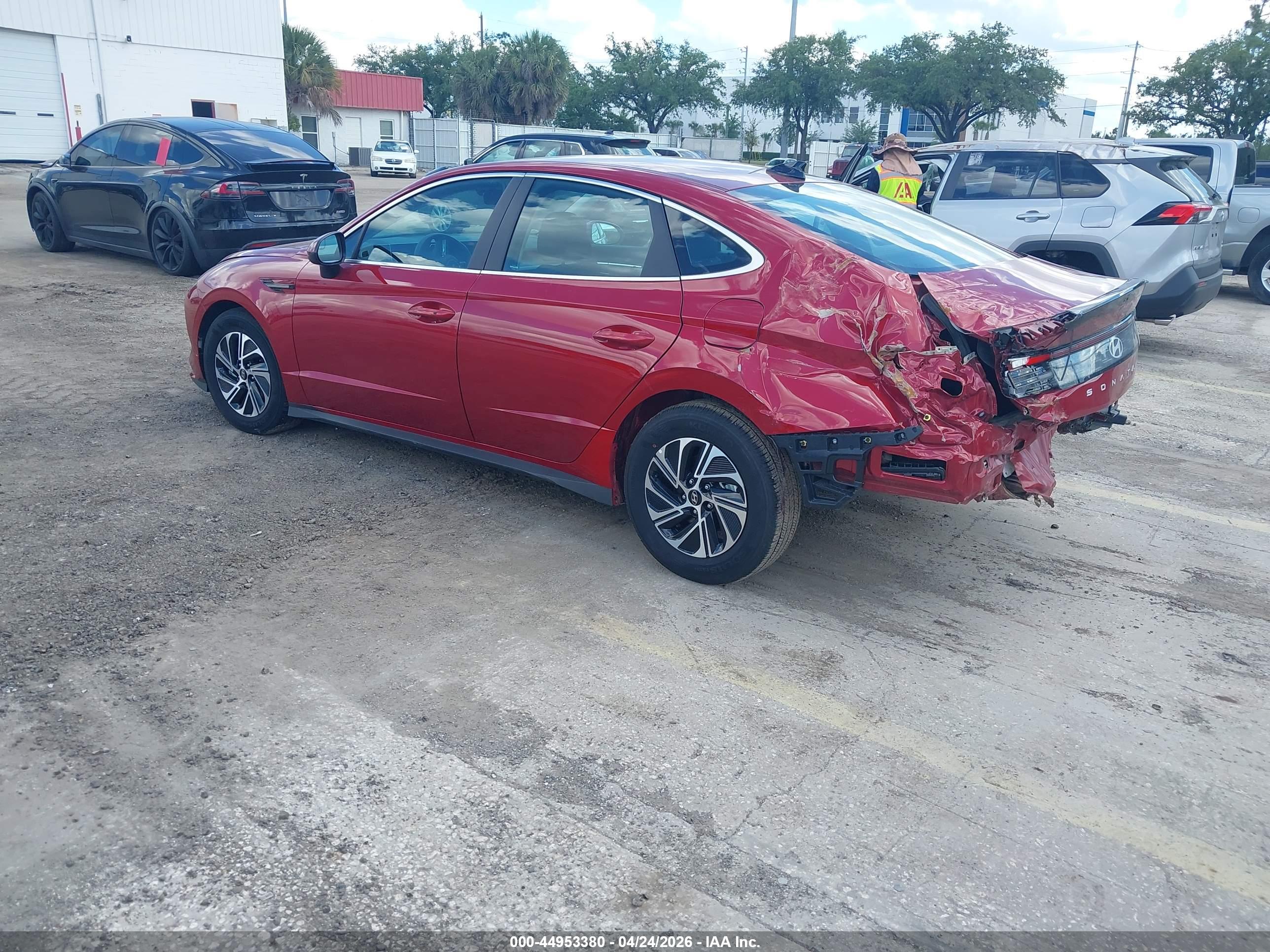 HYUNDAI SONATA image 3
