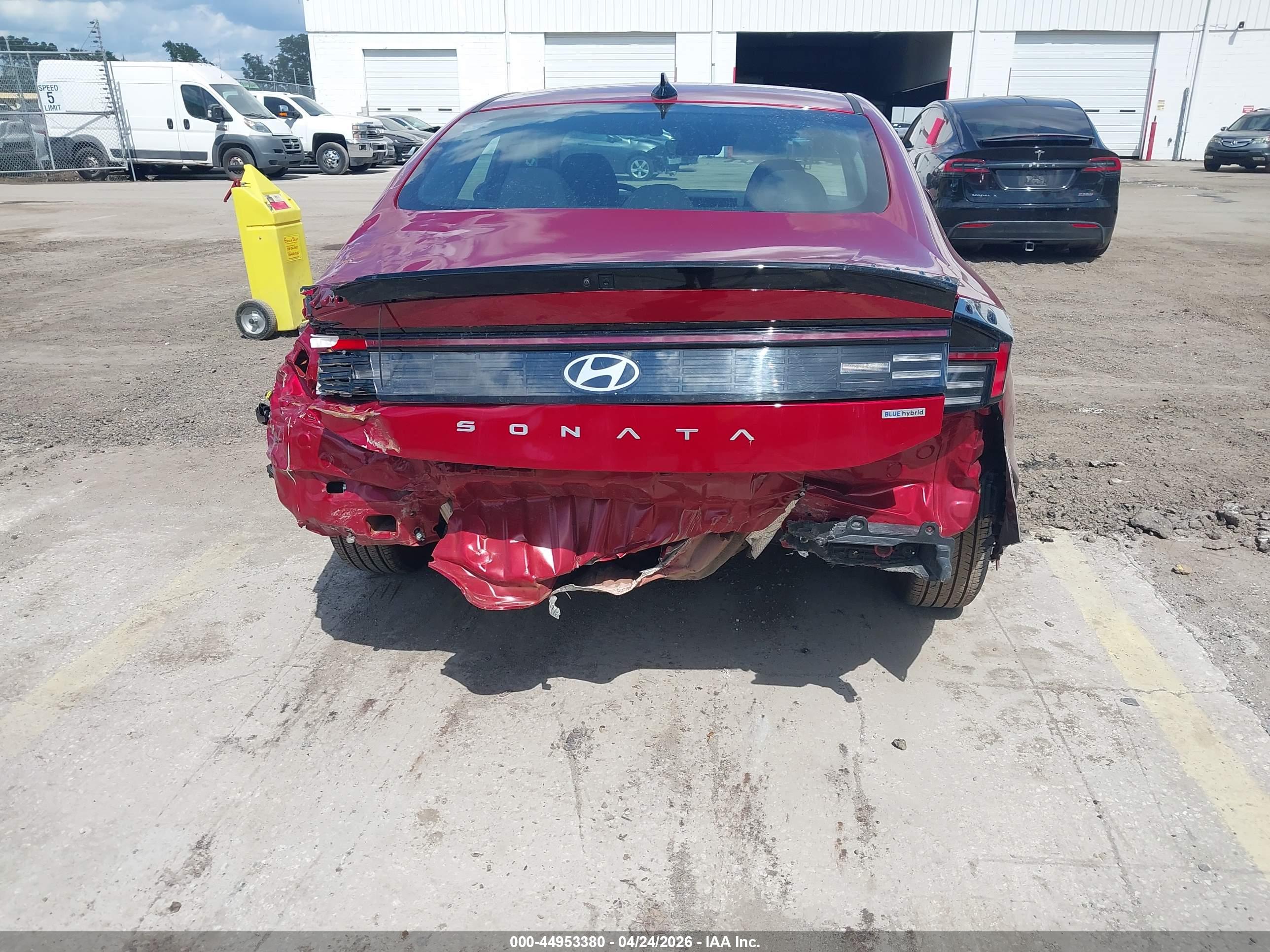 HYUNDAI SONATA image 6