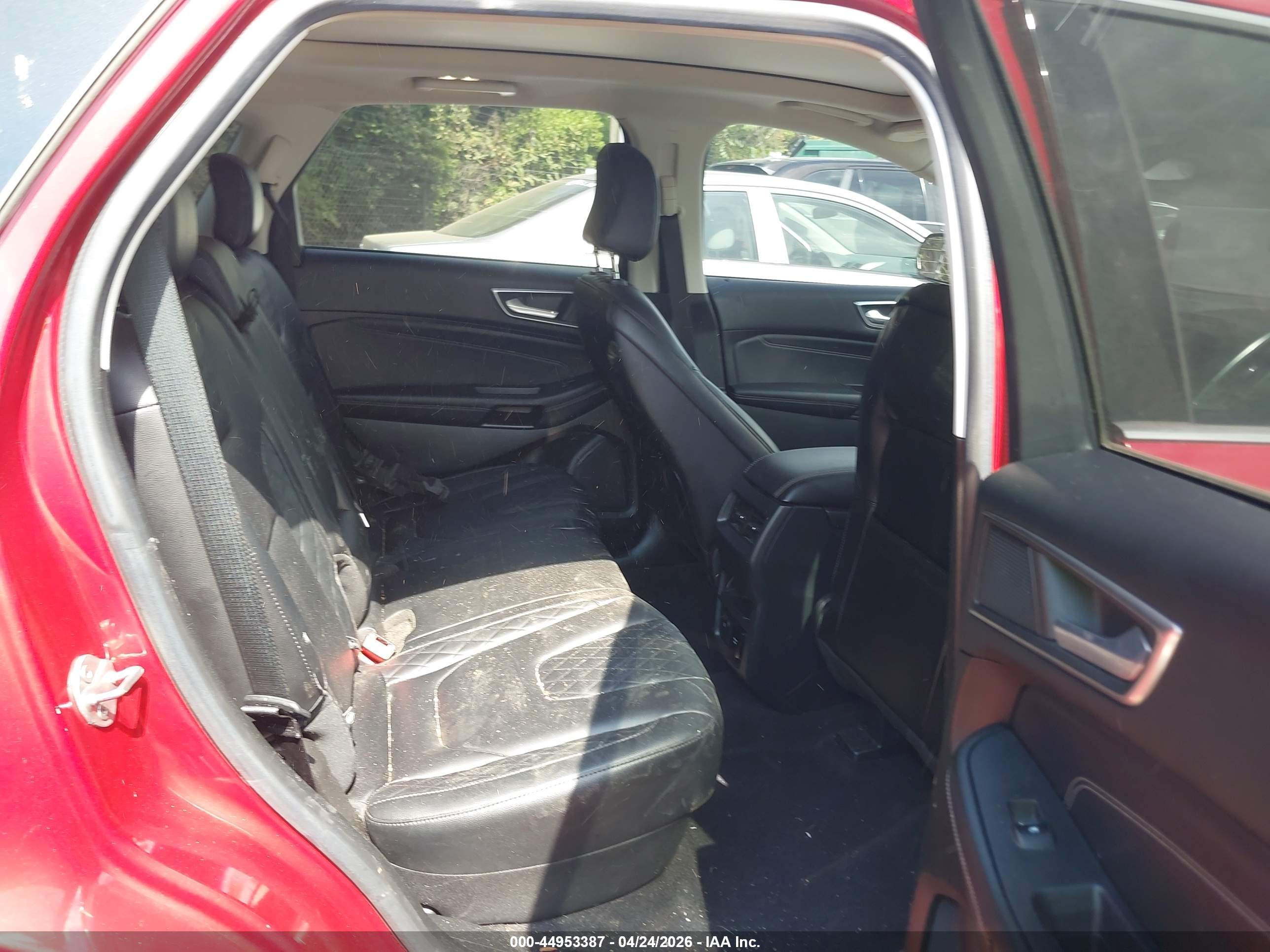 FORD EDGE image 8