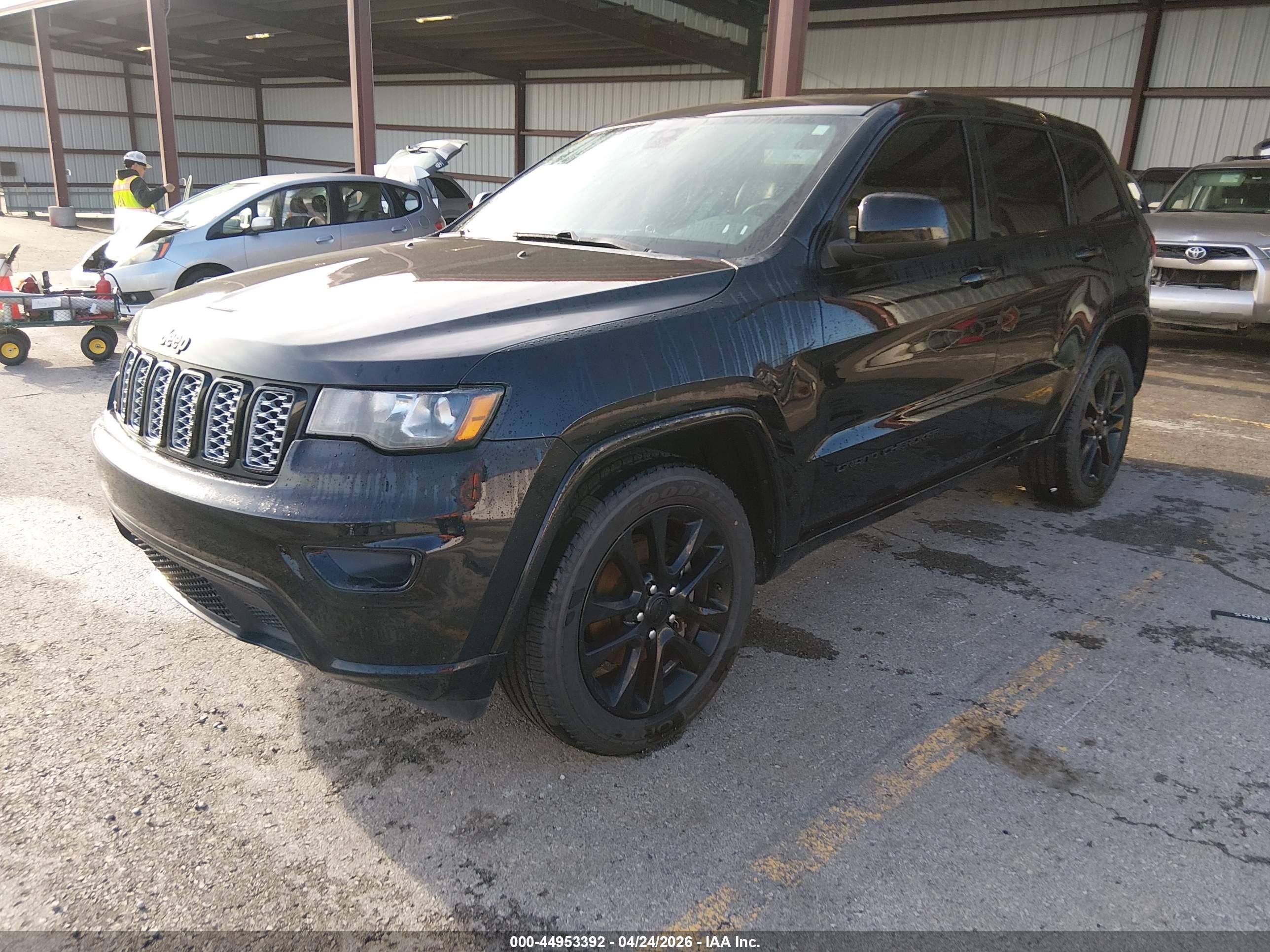 JEEP GRAND image 2
