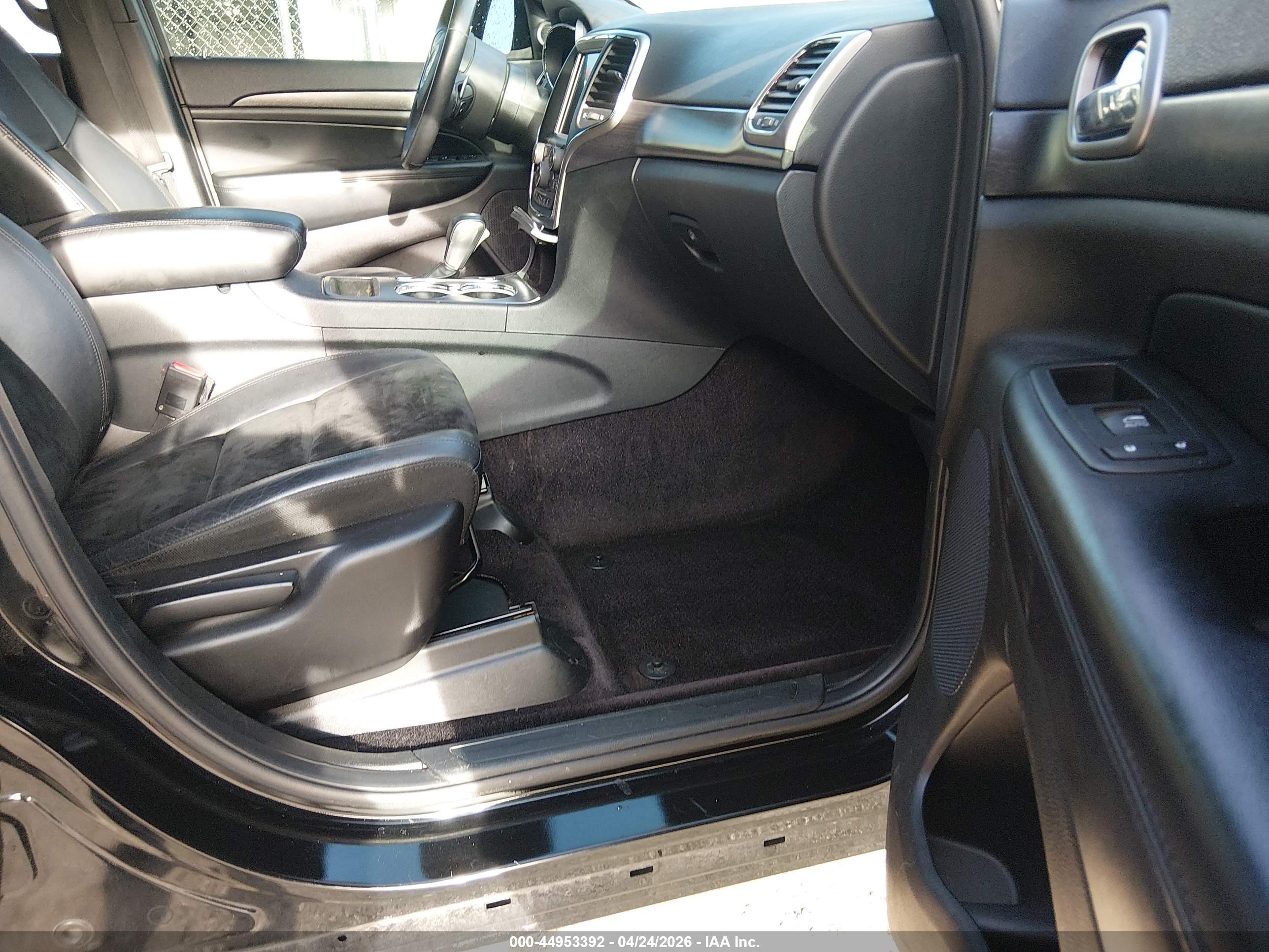 JEEP GRAND image 5