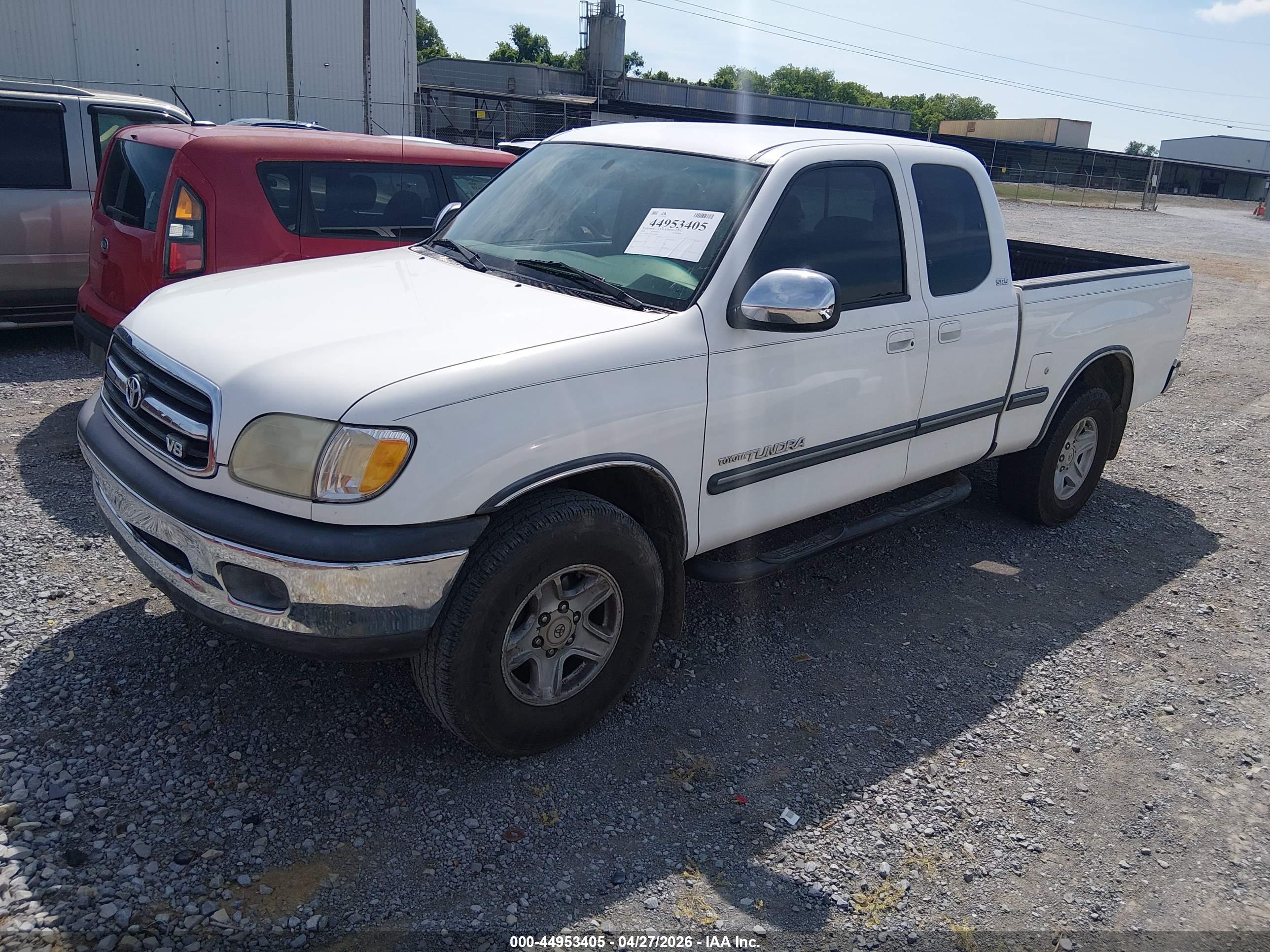 TOYOTA TUNDRA image 2