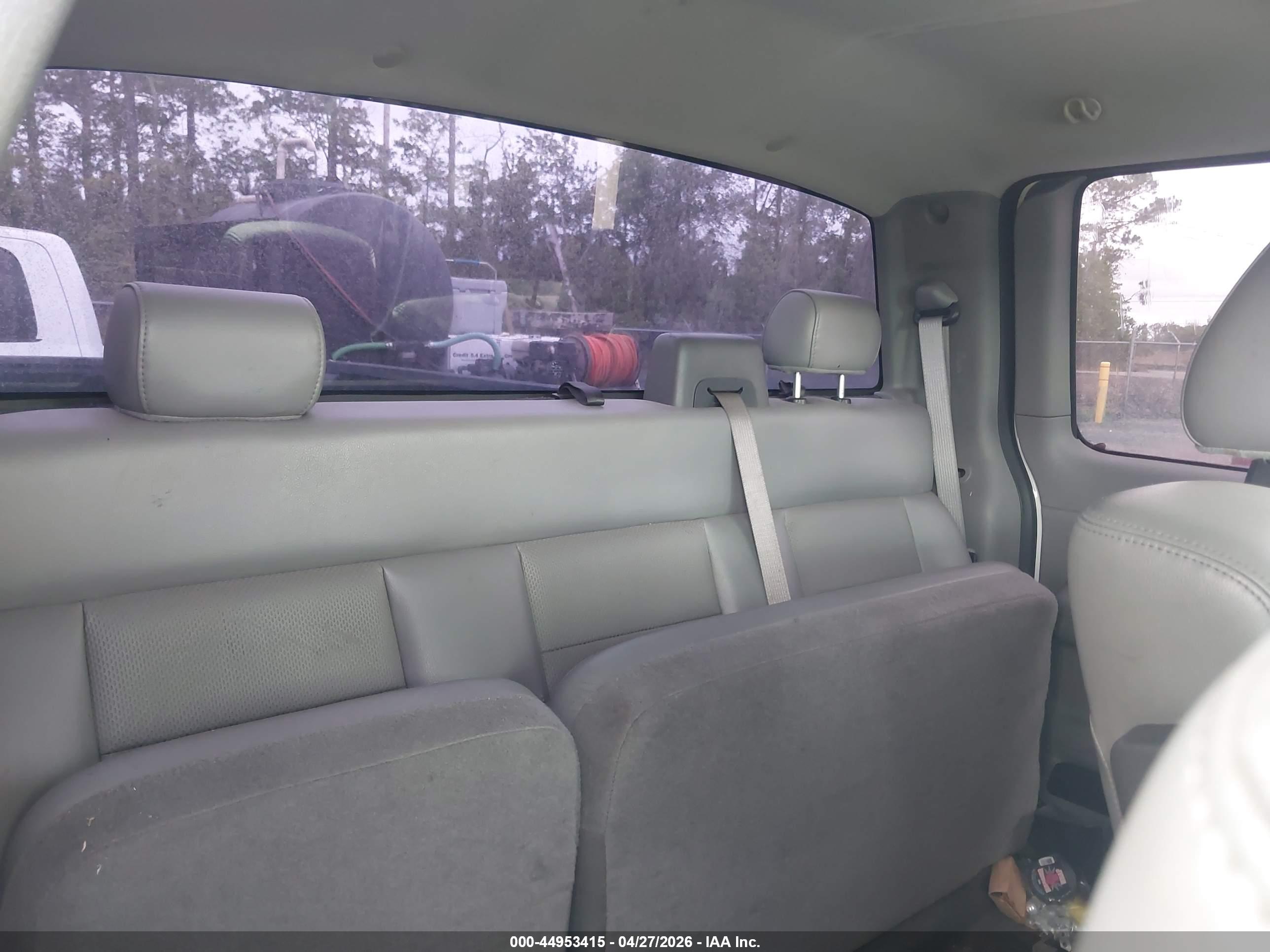 FORD F-150 image 8