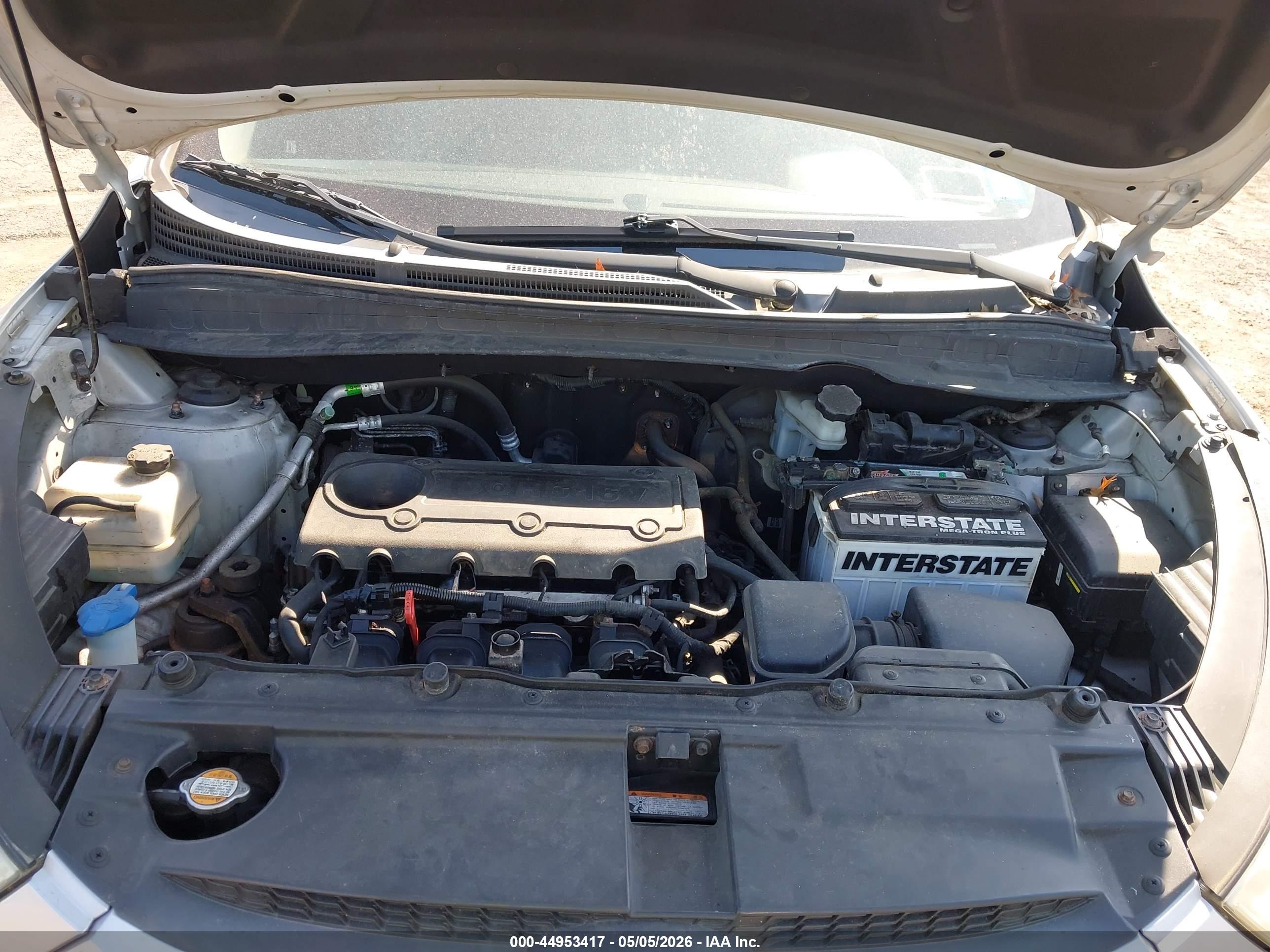 HYUNDAI TUCSON image 10