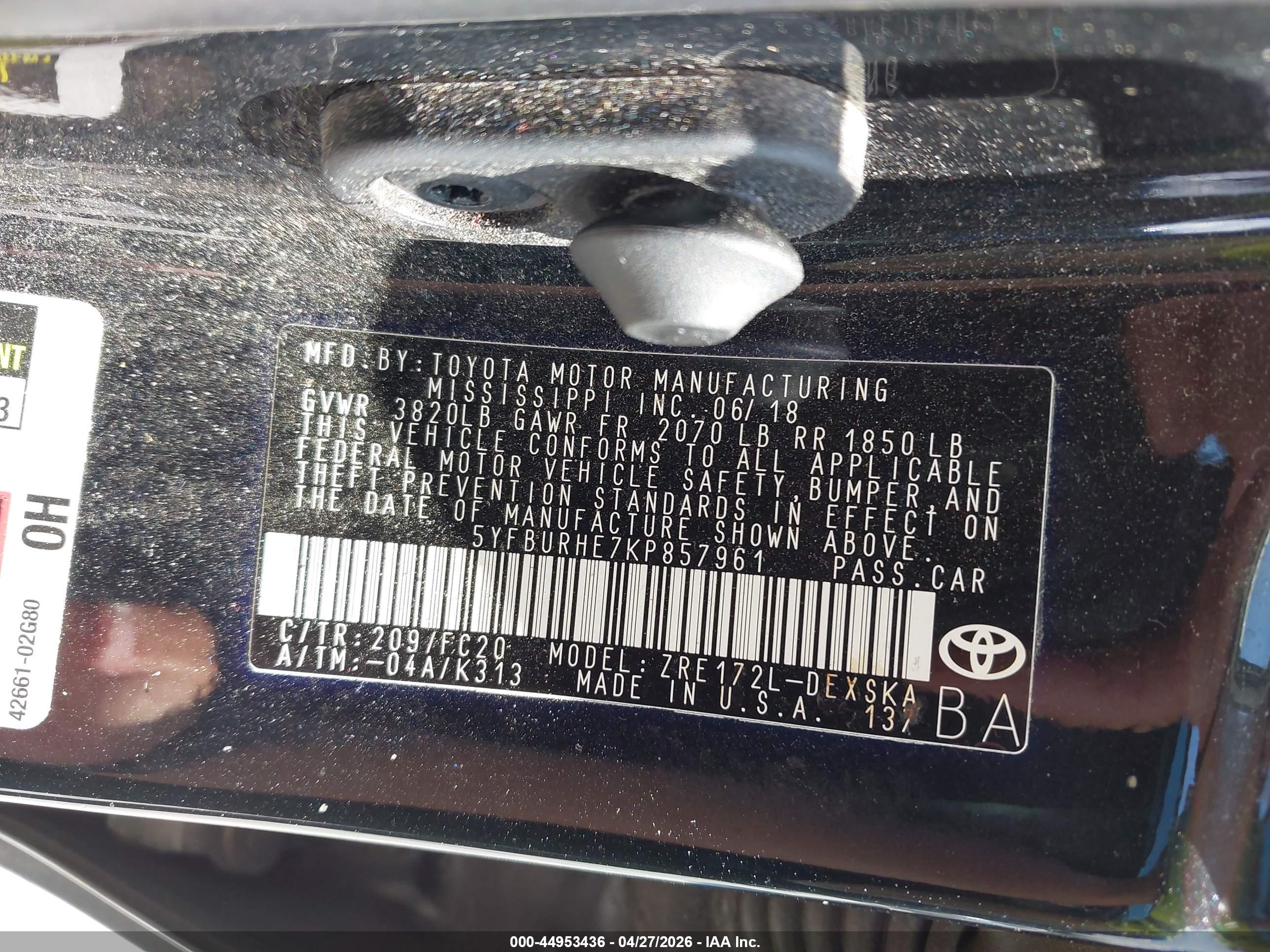 TOYOTA COROLLA image 9