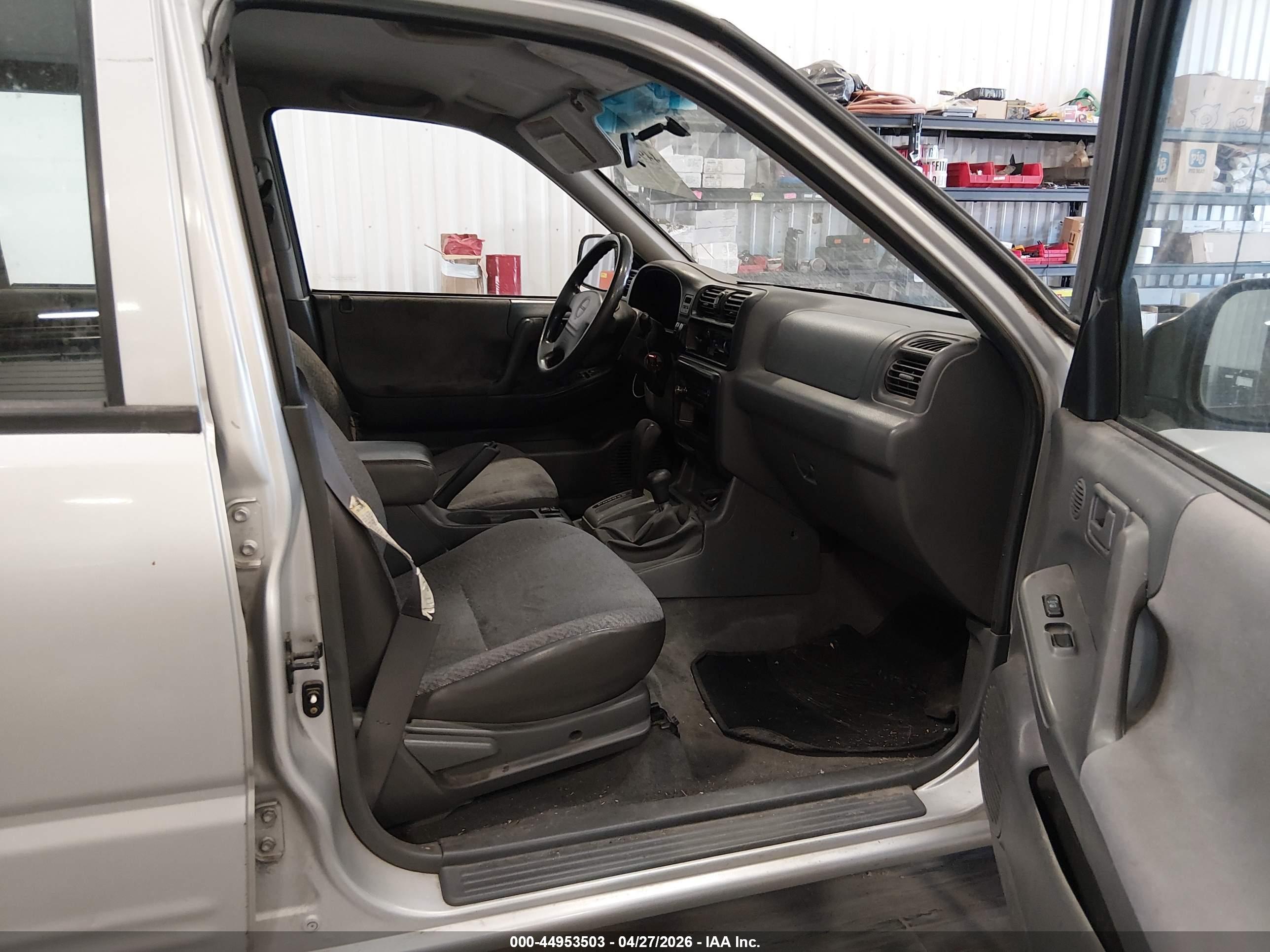 ISUZU RODEO image 5