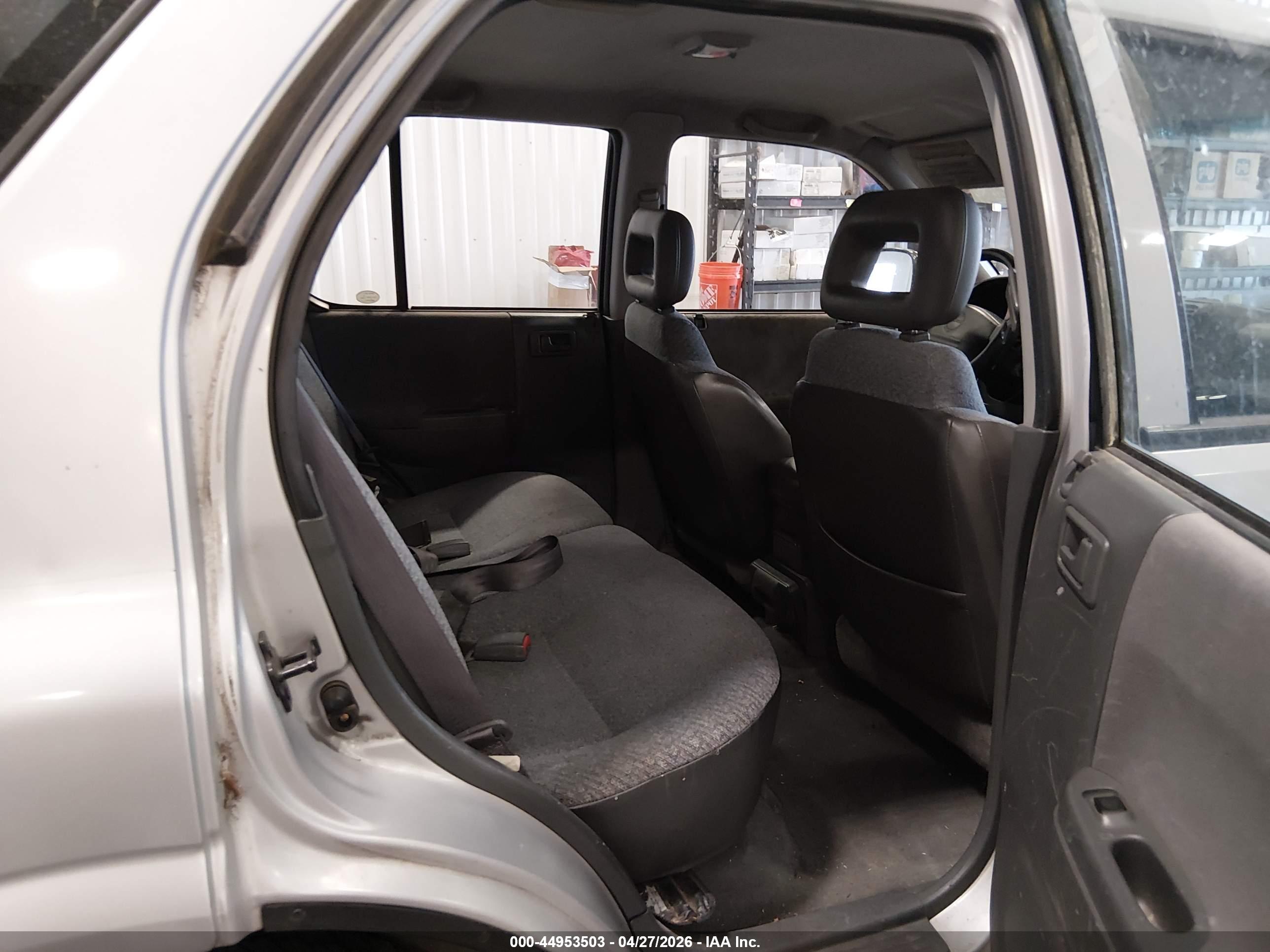 ISUZU RODEO image 8