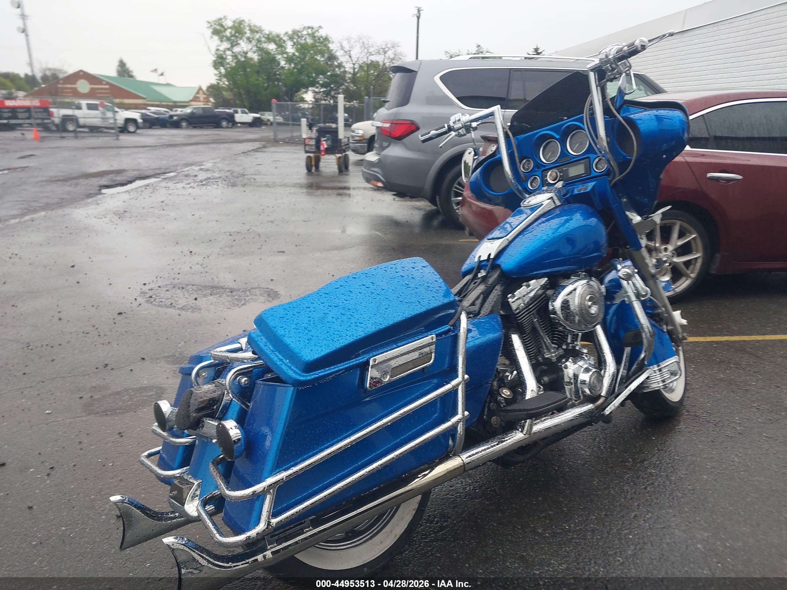HARLEY-DAVIDSON FLHTCUI image 4