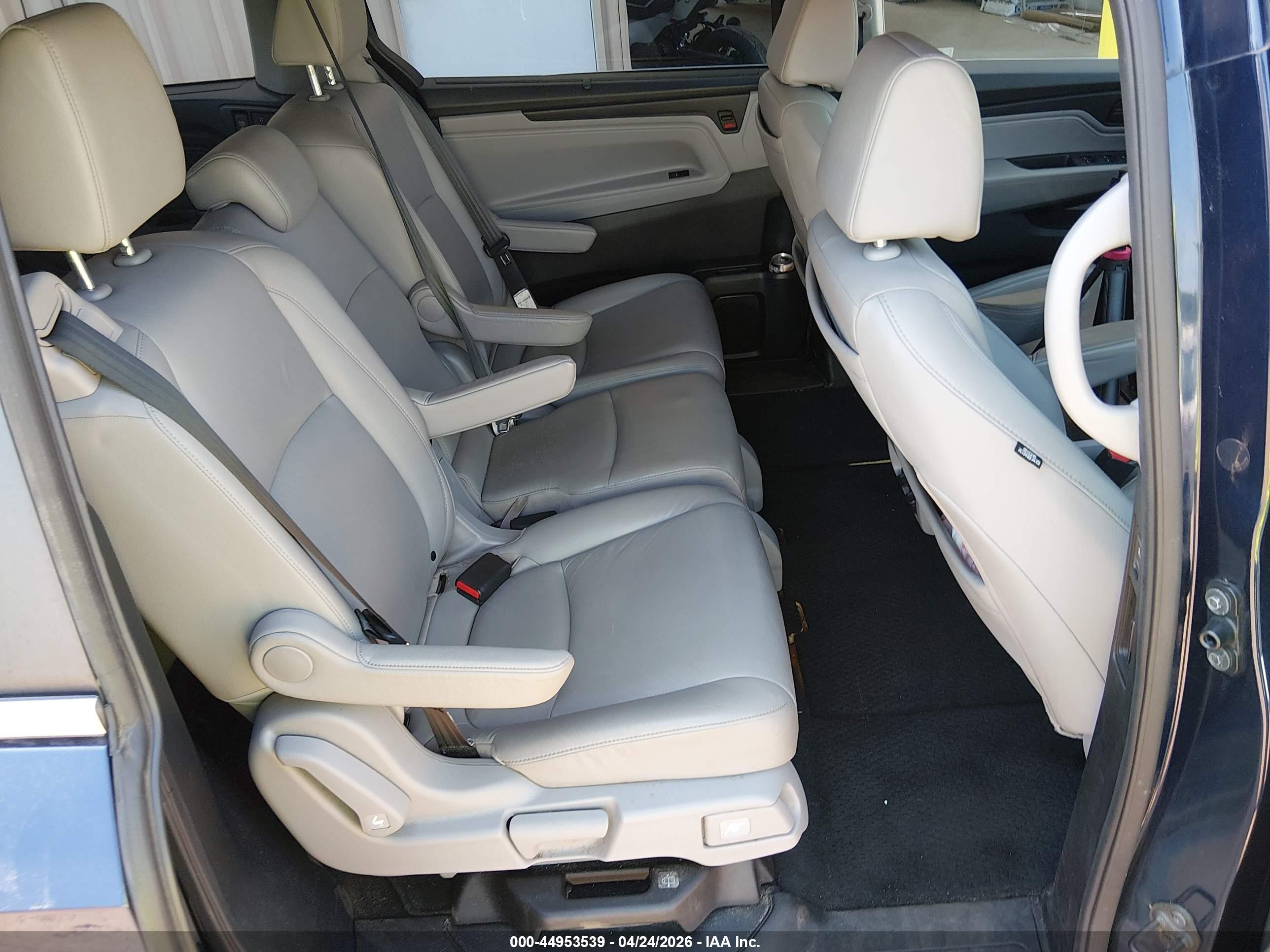 HONDA ODYSSEY image 8