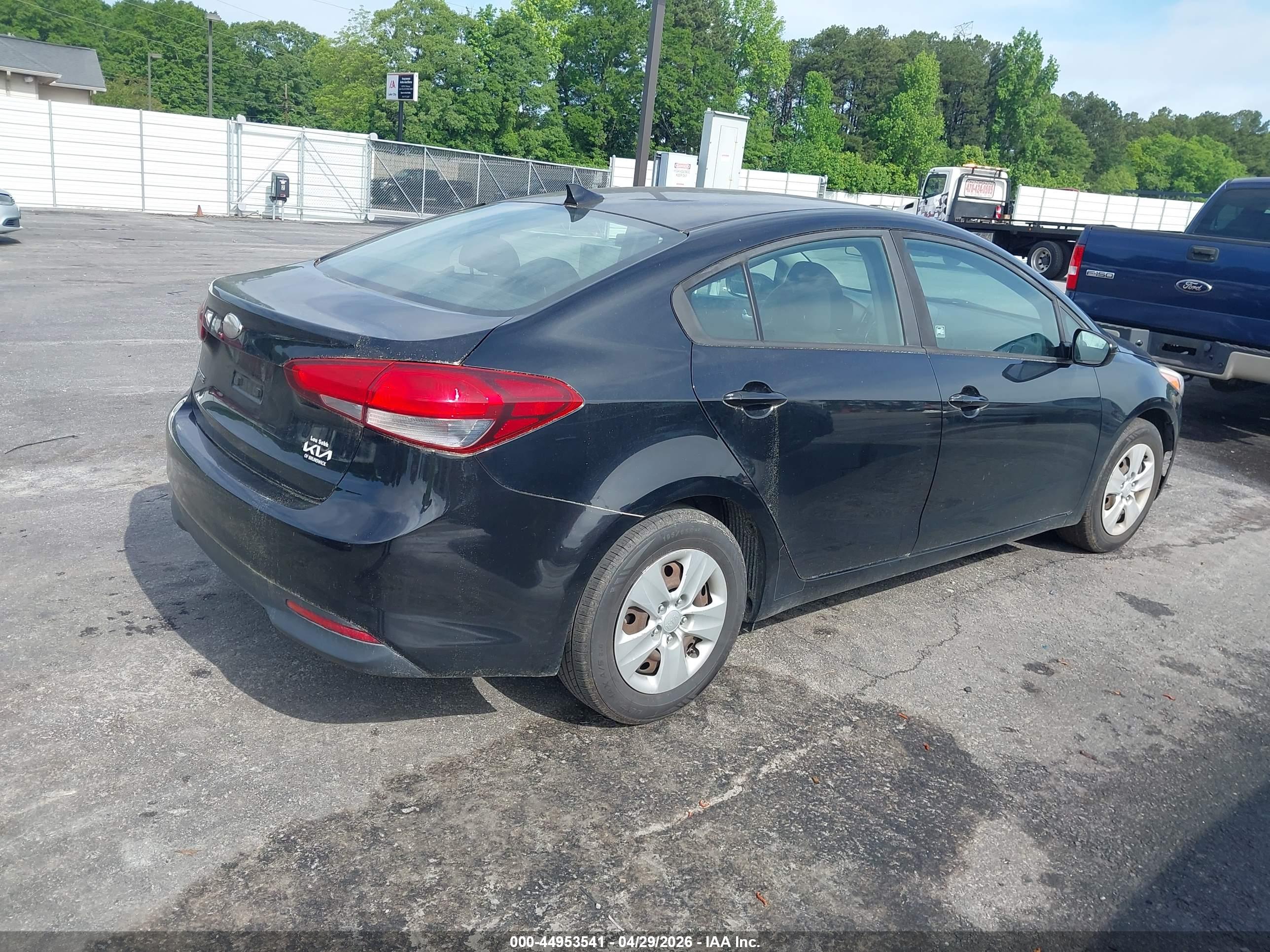 KIA FORTE image 4