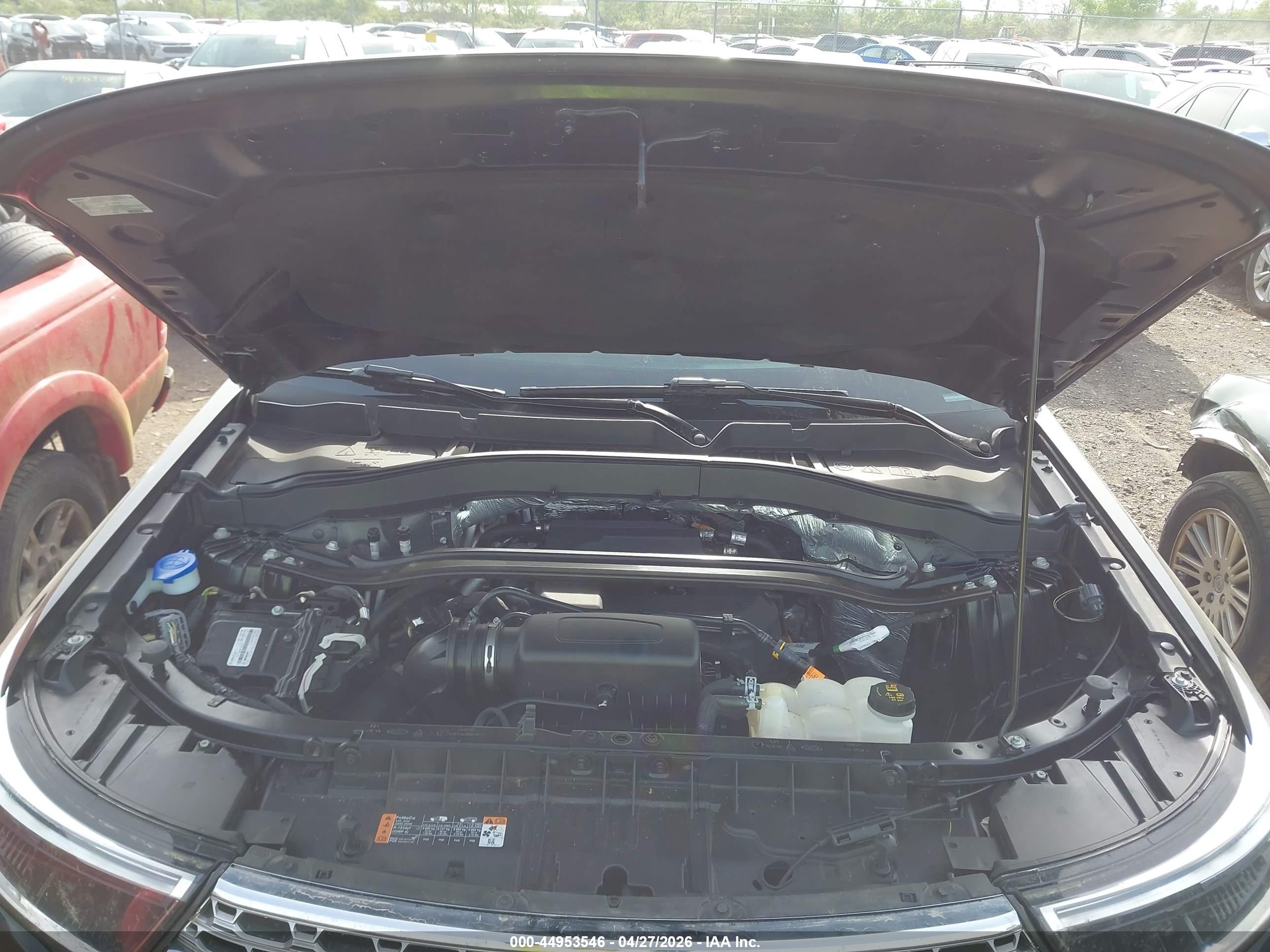 FORD EXPLORER image 10