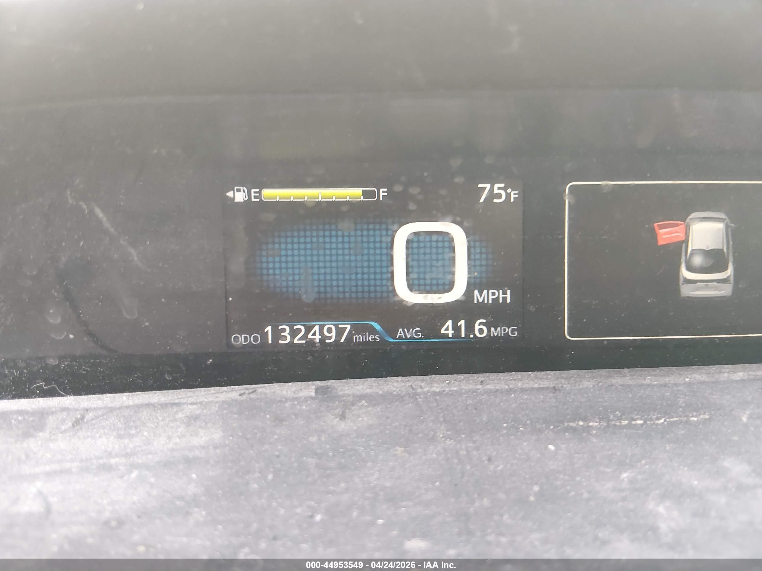 TOYOTA PRIUS image 7