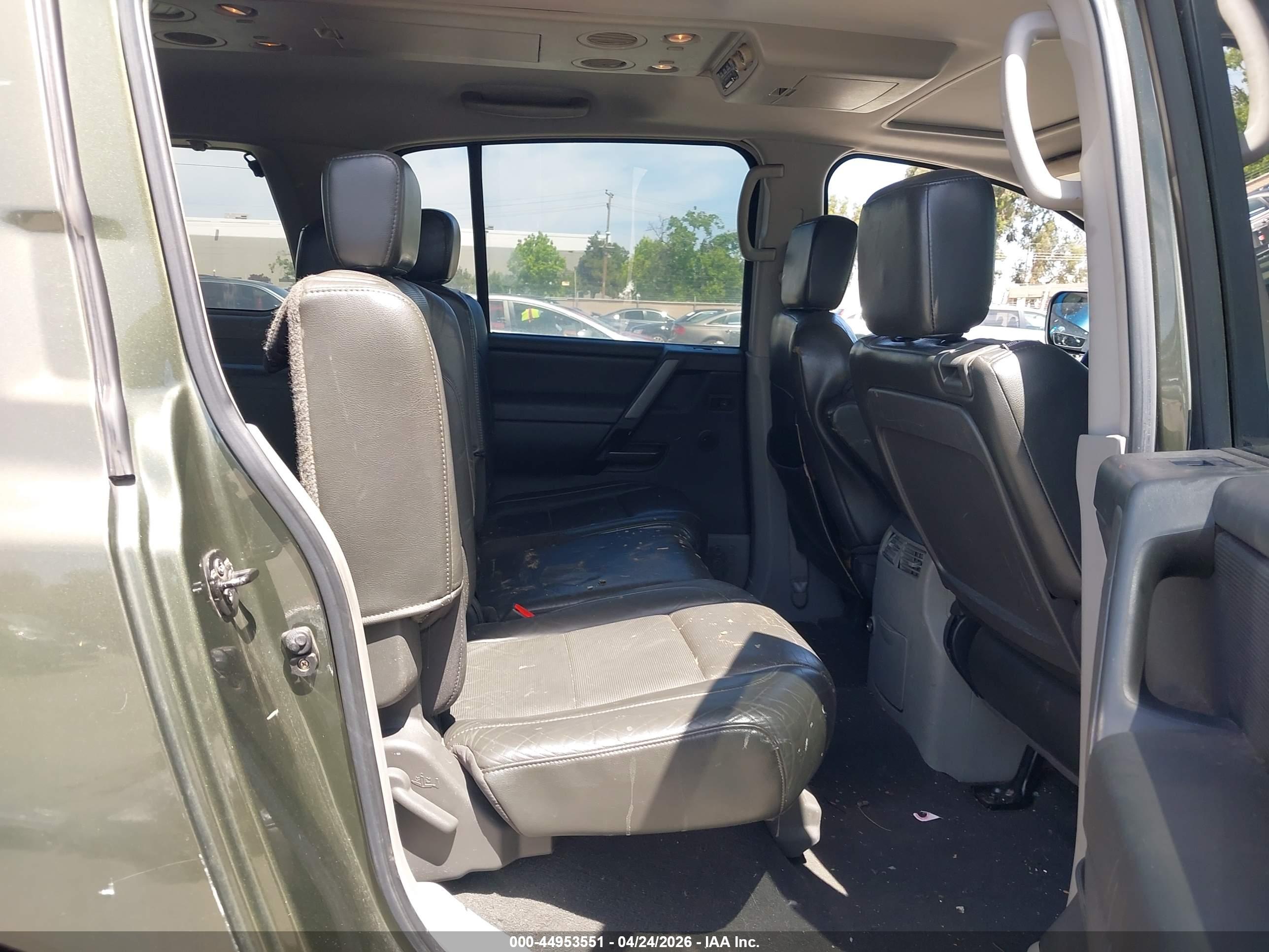 NISSAN PATHFINDER image 8