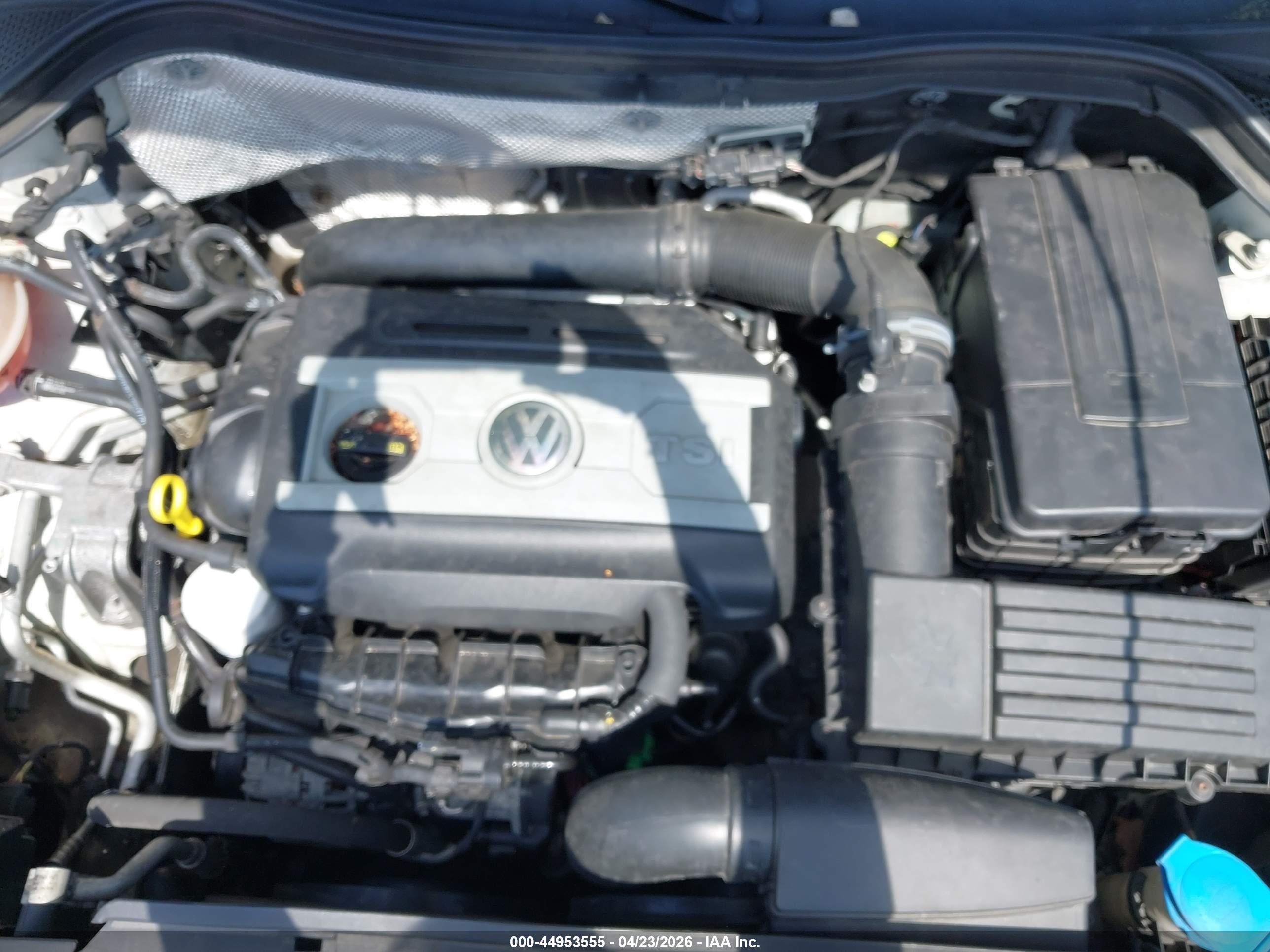 VOLKSWAGEN TIGUAN image 10