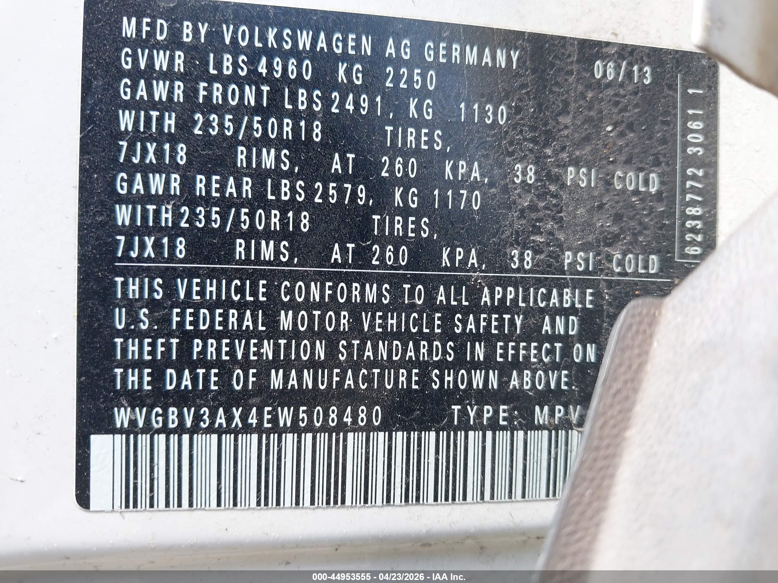 VOLKSWAGEN TIGUAN image 9