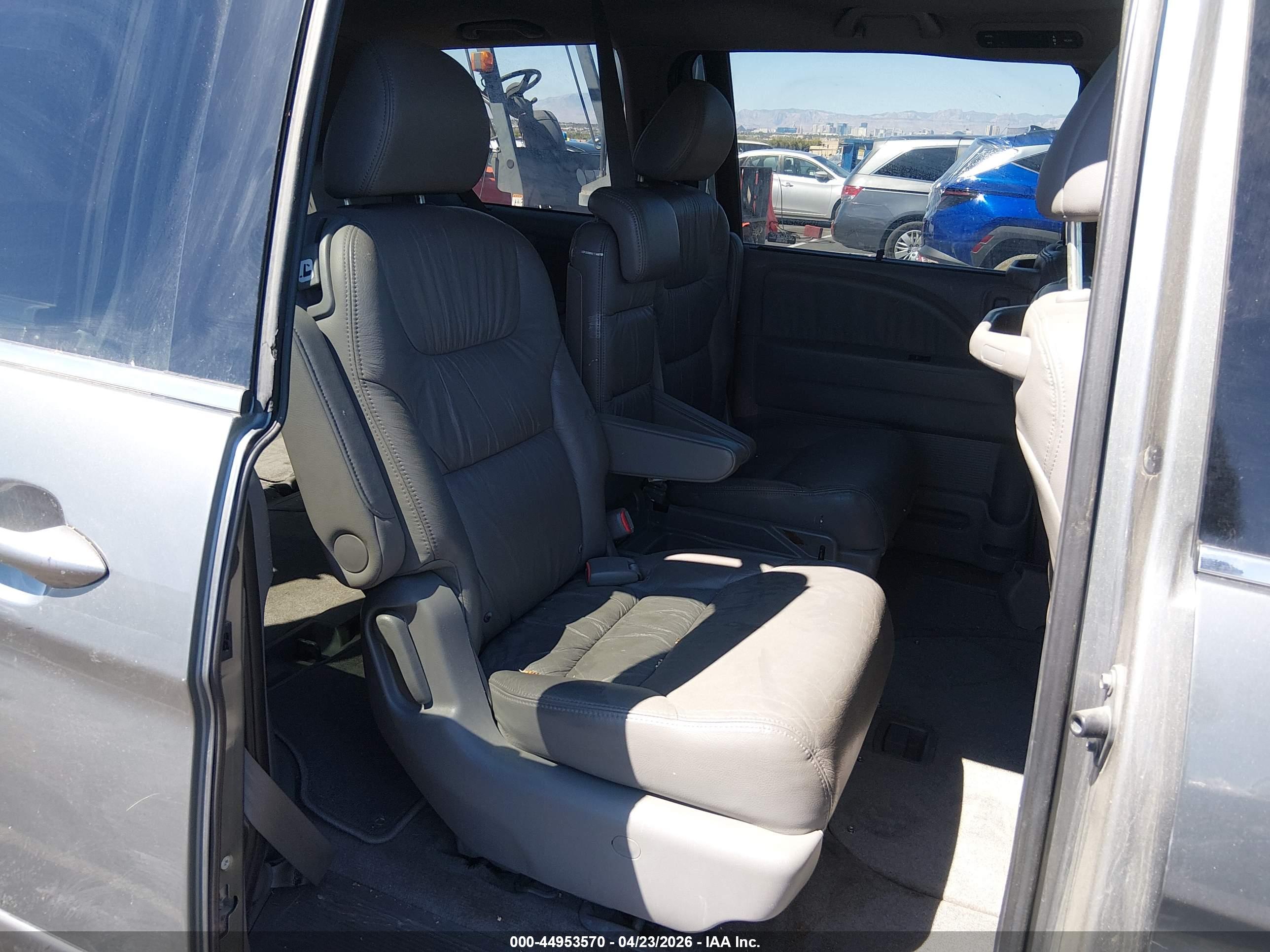 HONDA ODYSSEY image 8