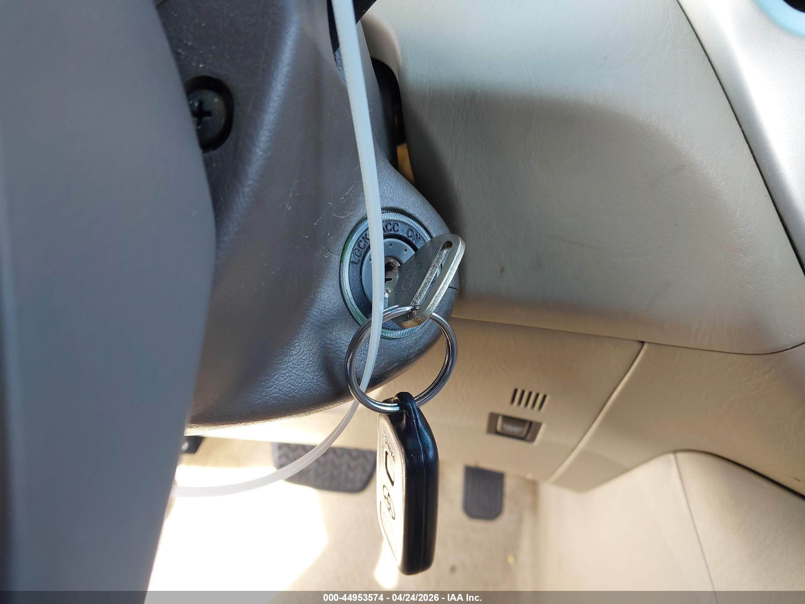 TOYOTA HIGHLANDER image 11