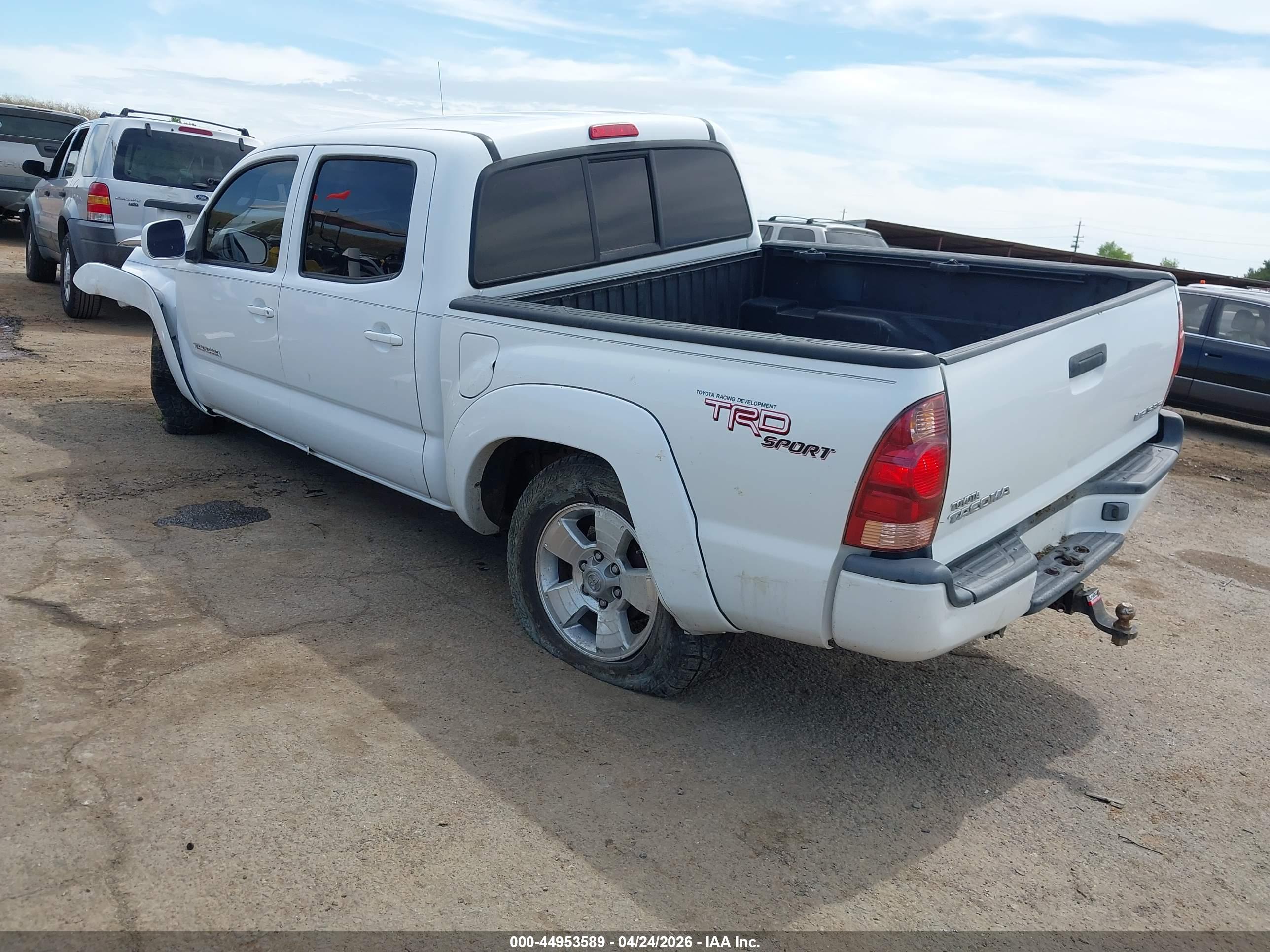TOYOTA TACOMA image 3