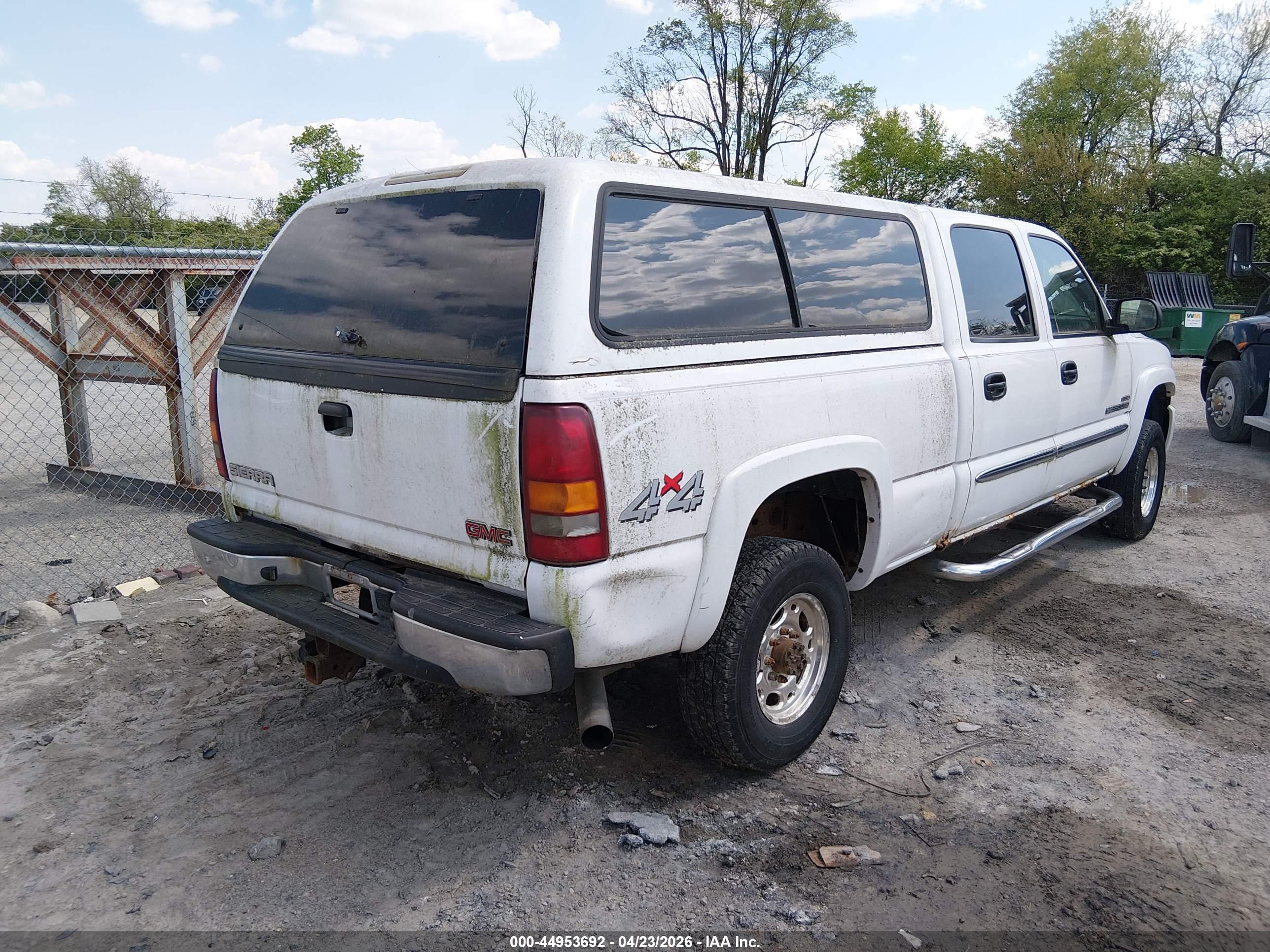 GMC SIERRA image 4