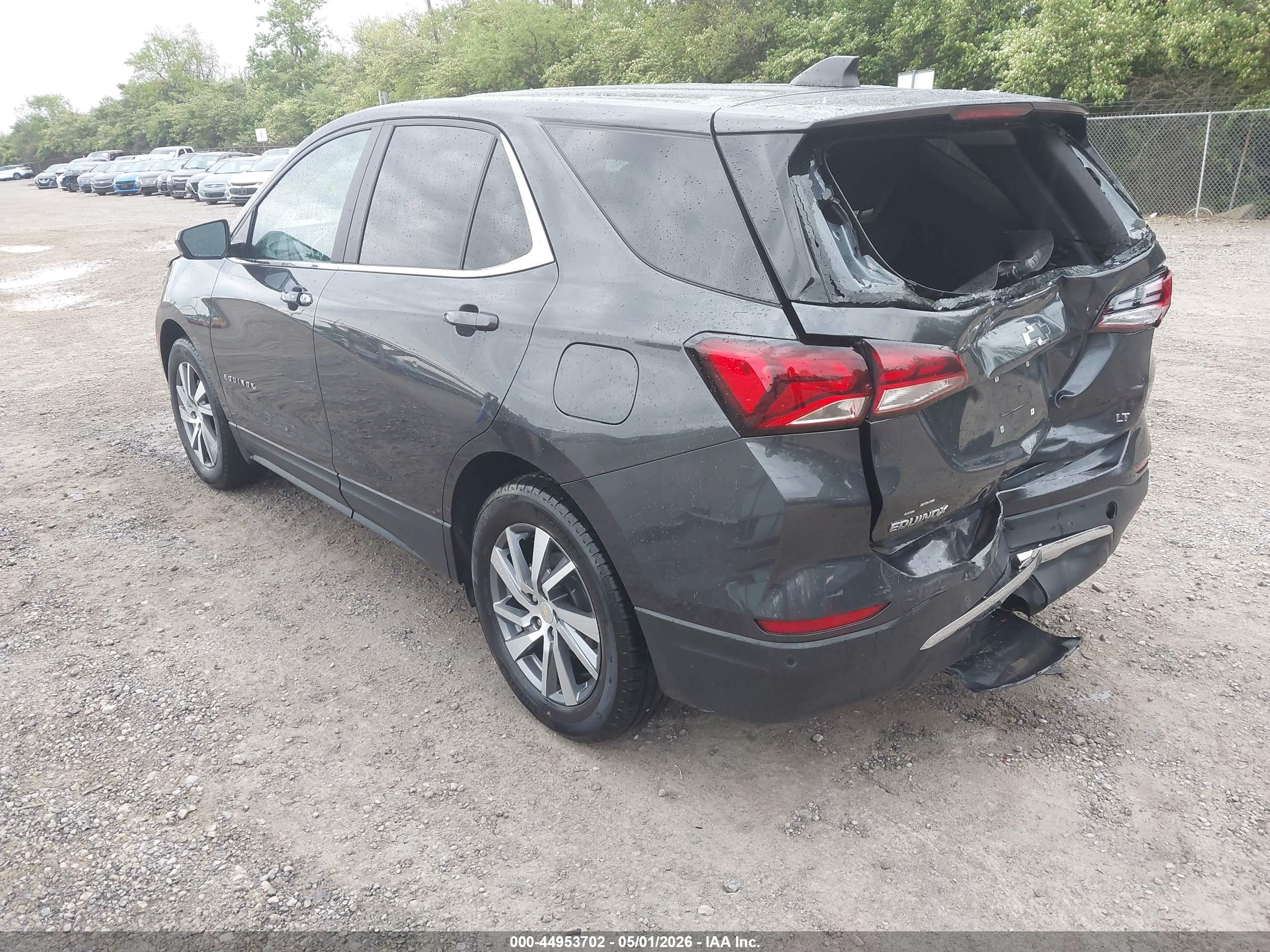 CHEVROLET EQUINOX image 3