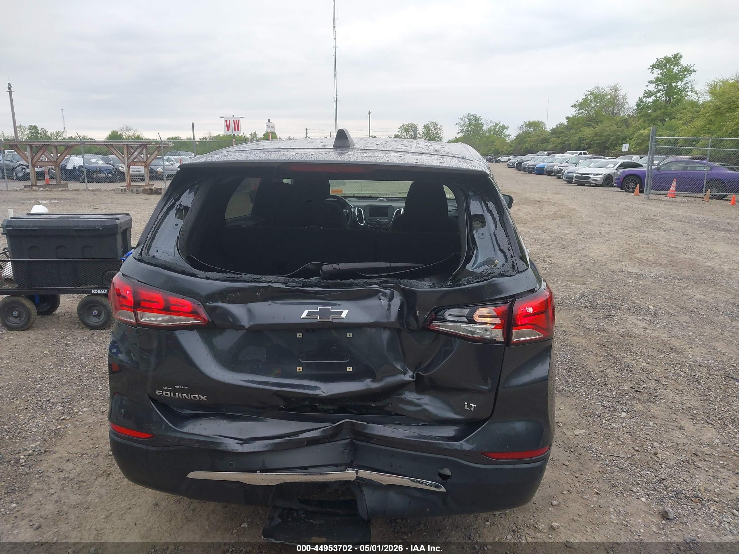CHEVROLET EQUINOX image 6