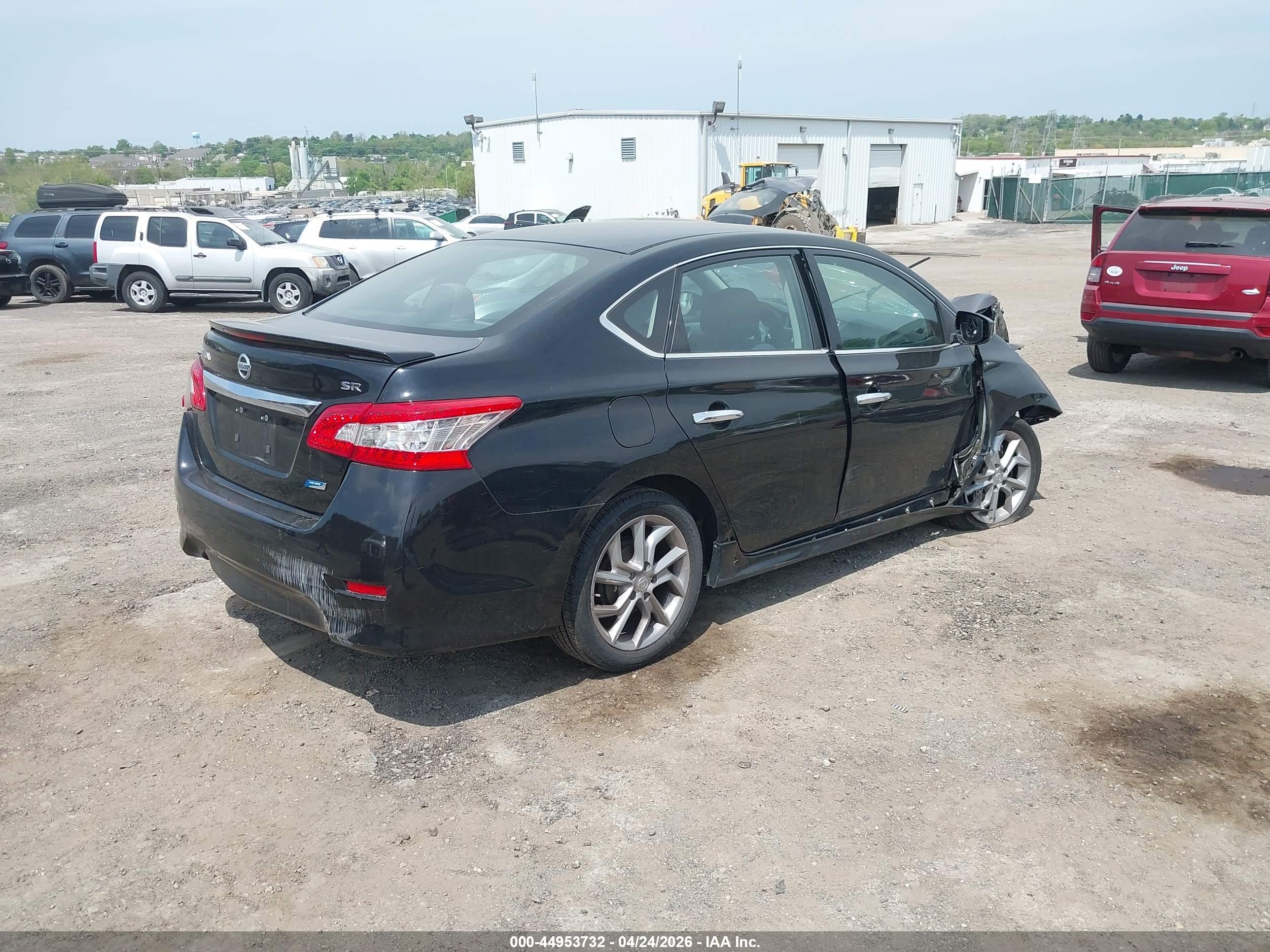 NISSAN SENTRA image 4