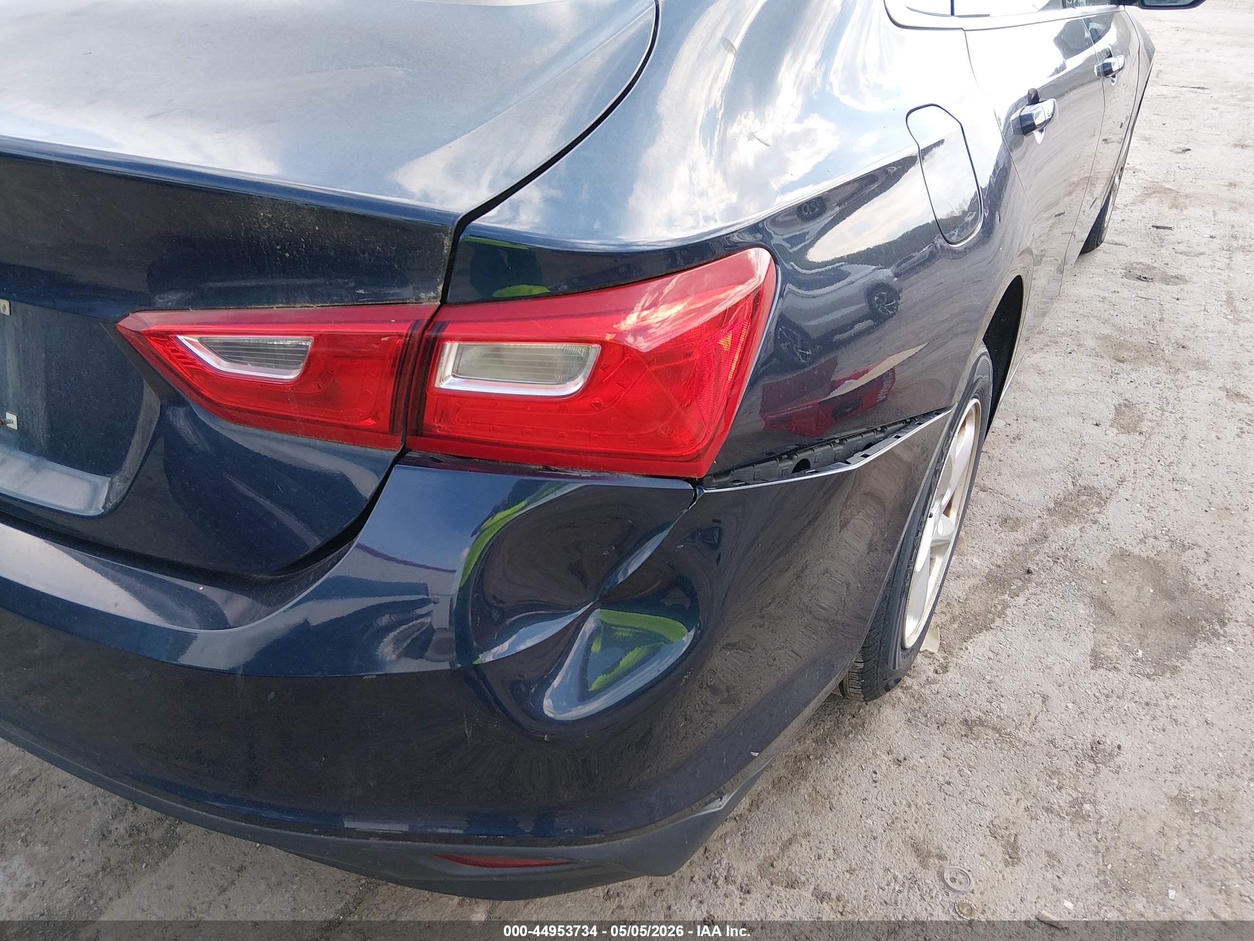 CHEVROLET MALIBU image 6