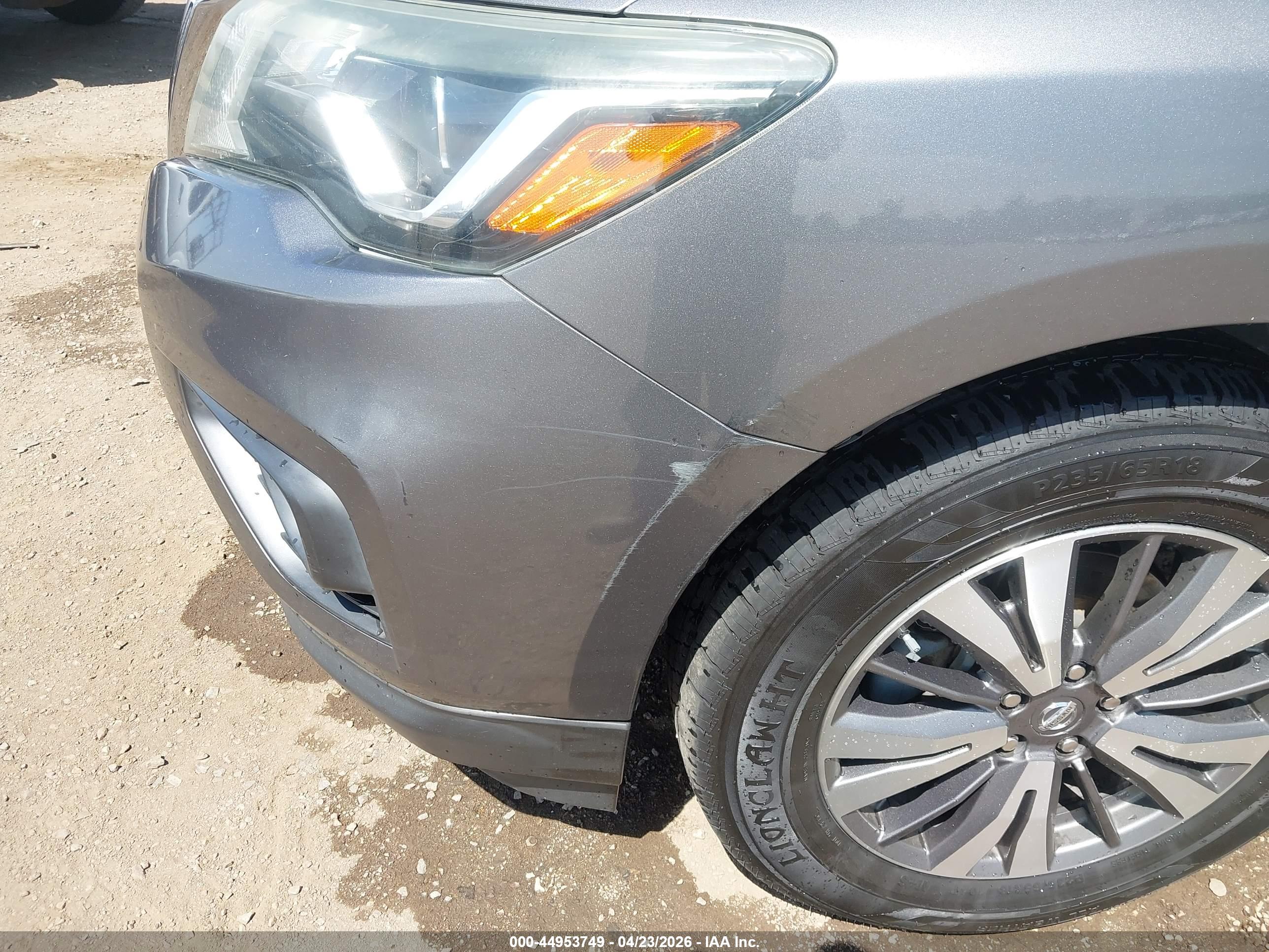 NISSAN PATHFINDER image 6