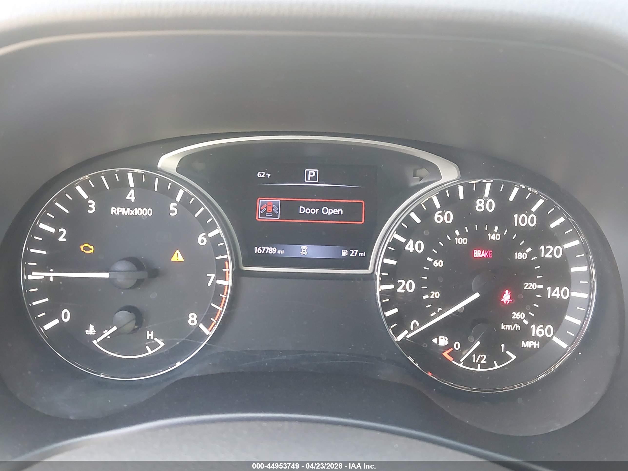 NISSAN PATHFINDER image 7