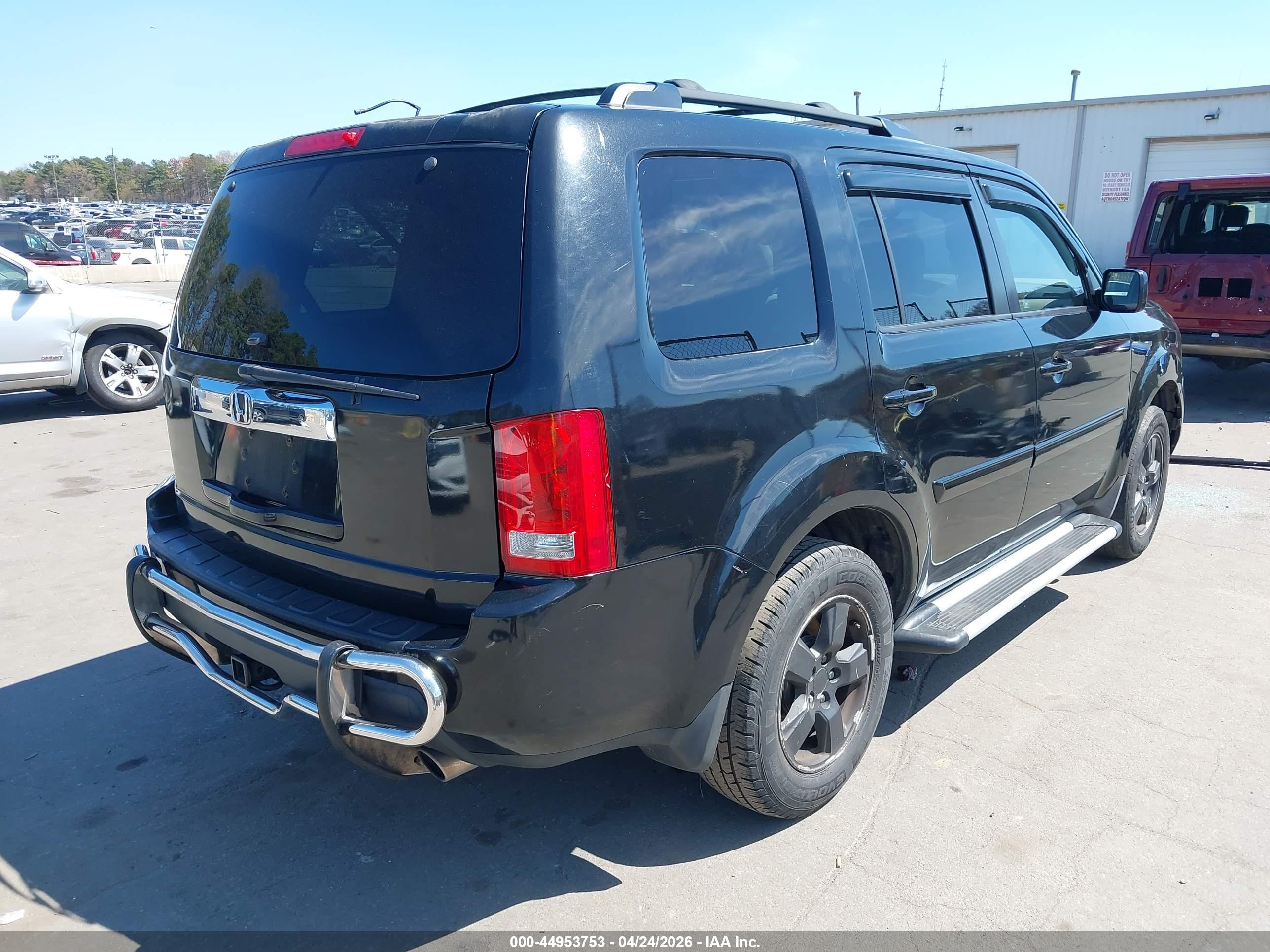 HONDA PILOT image 4