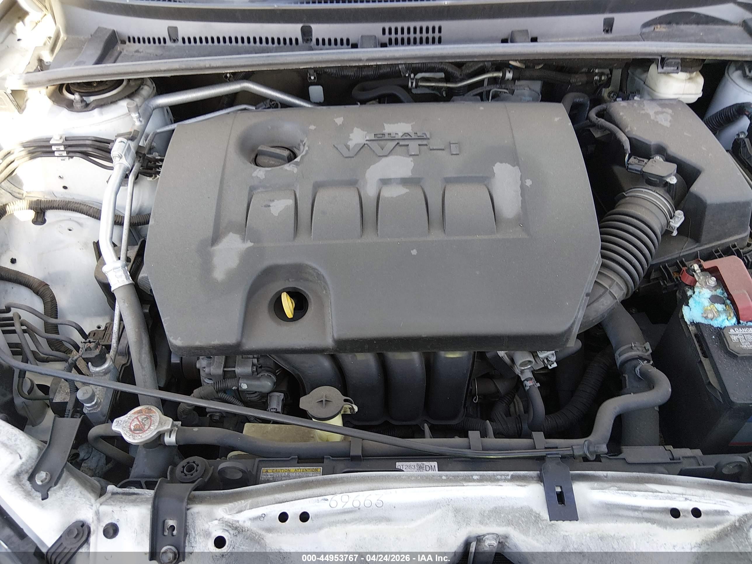 TOYOTA COROLLA image 10