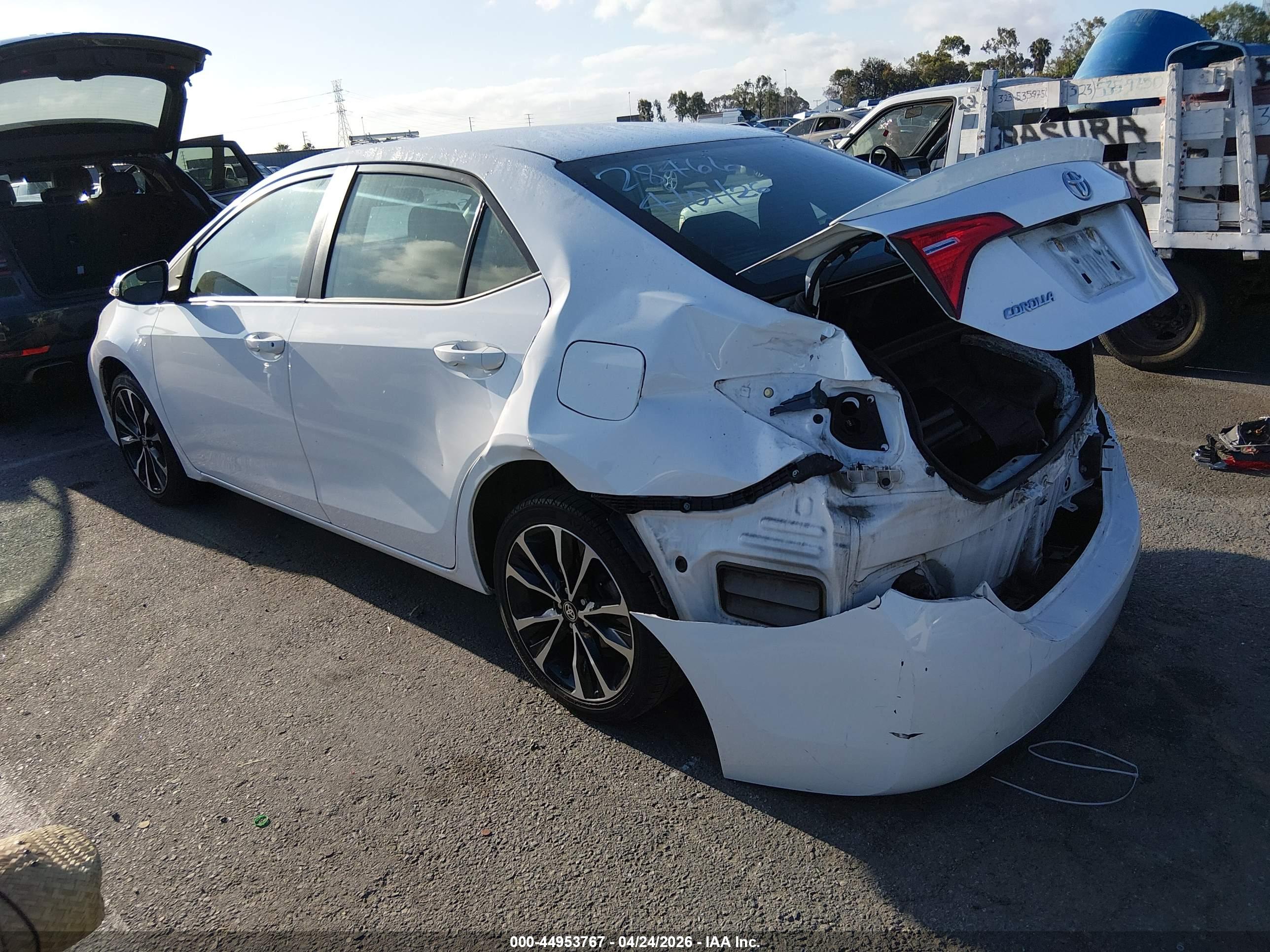 TOYOTA COROLLA image 3