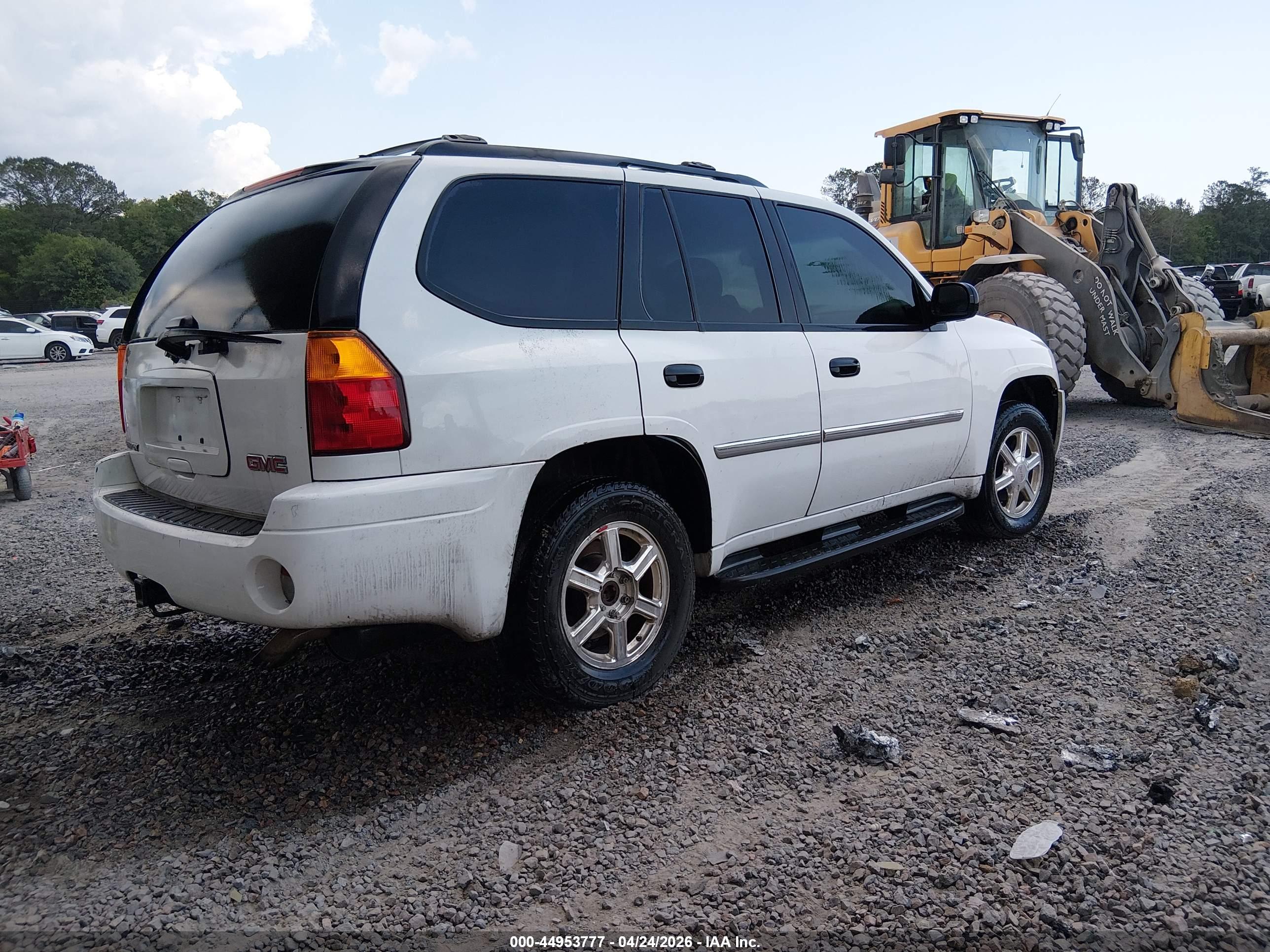 GMC ENVOY image 4