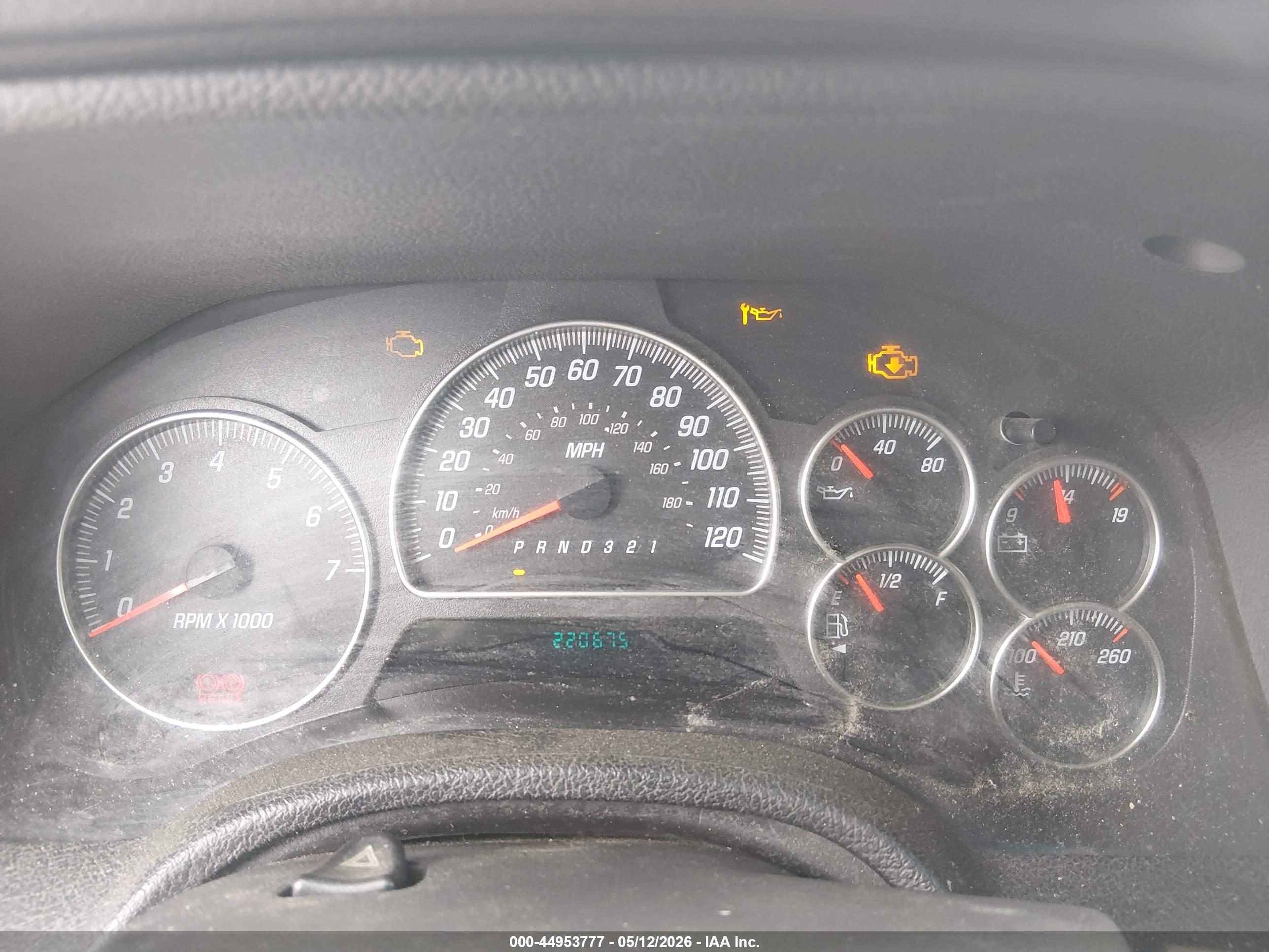GMC ENVOY image 7