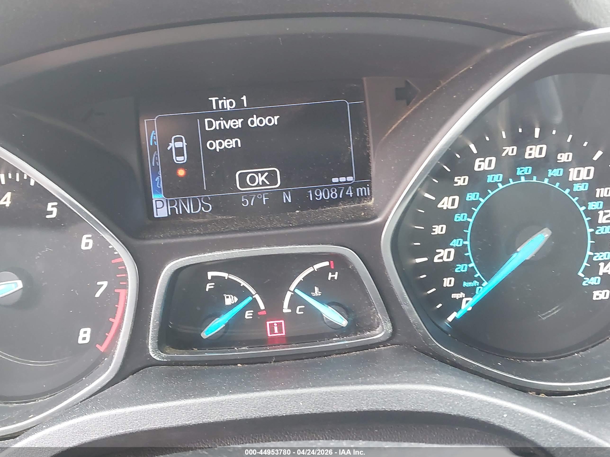 FORD ESCAPE image 7