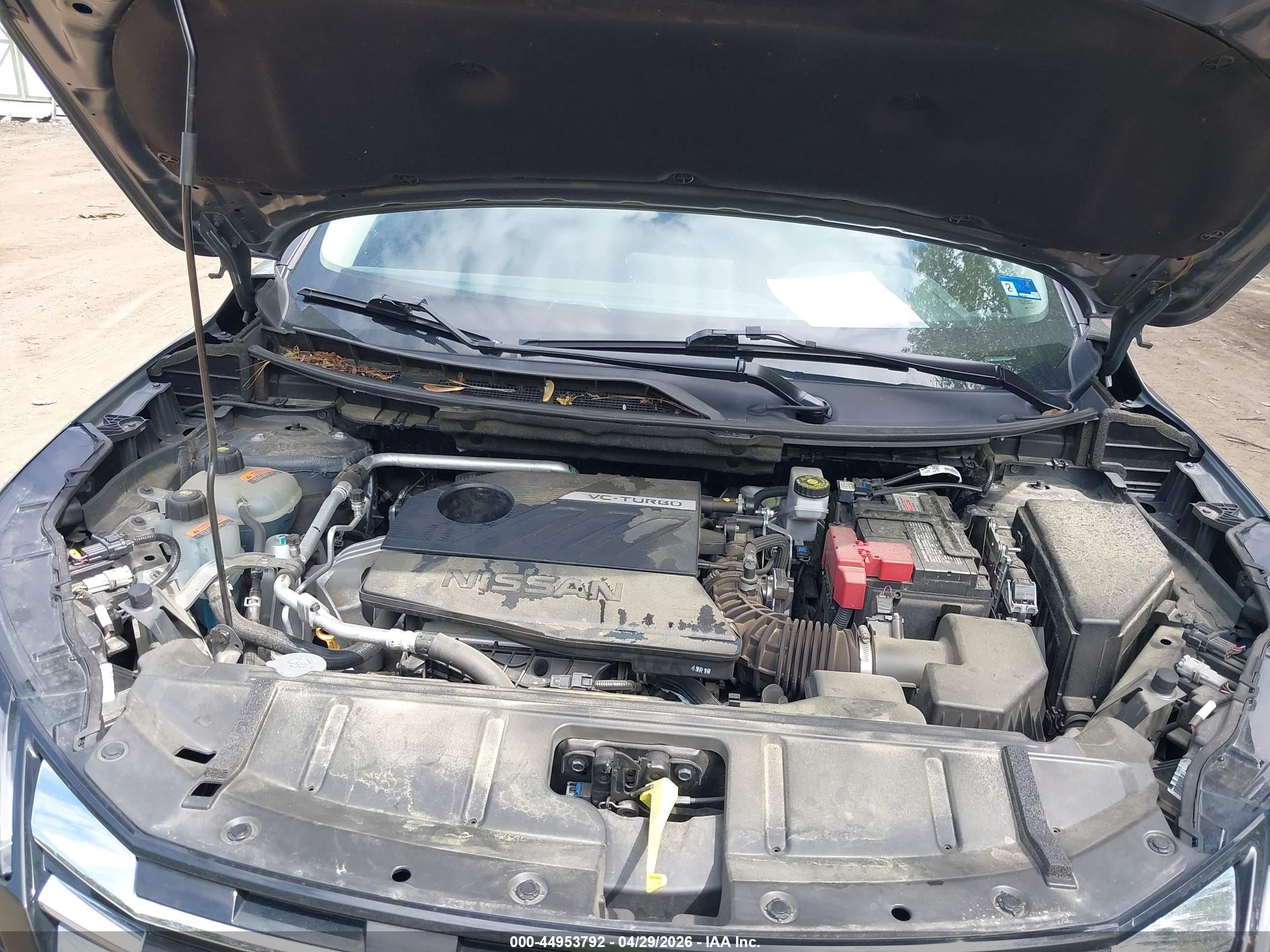 NISSAN ROGUE image 10