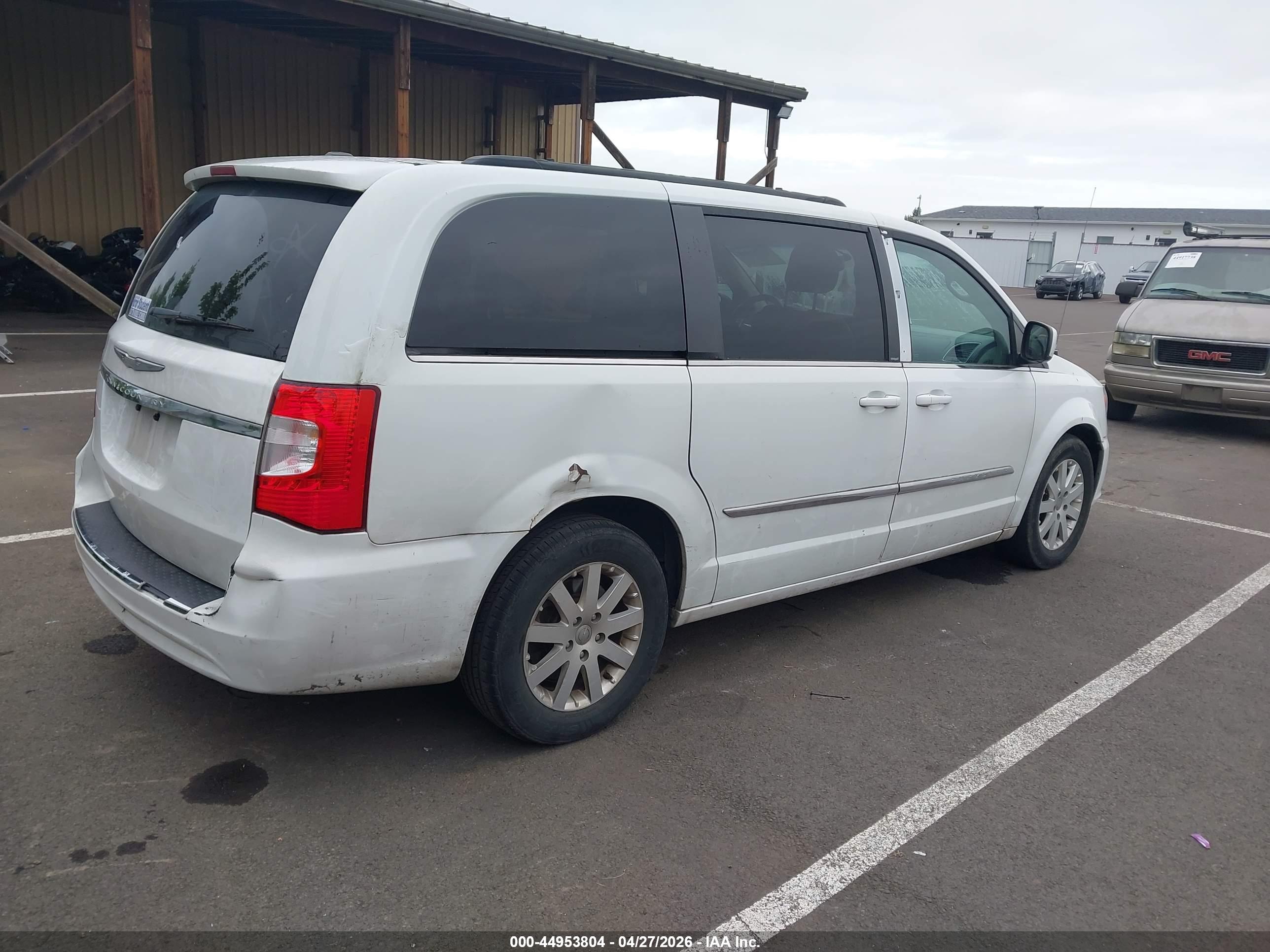 CHRYSLER TOWN image 4