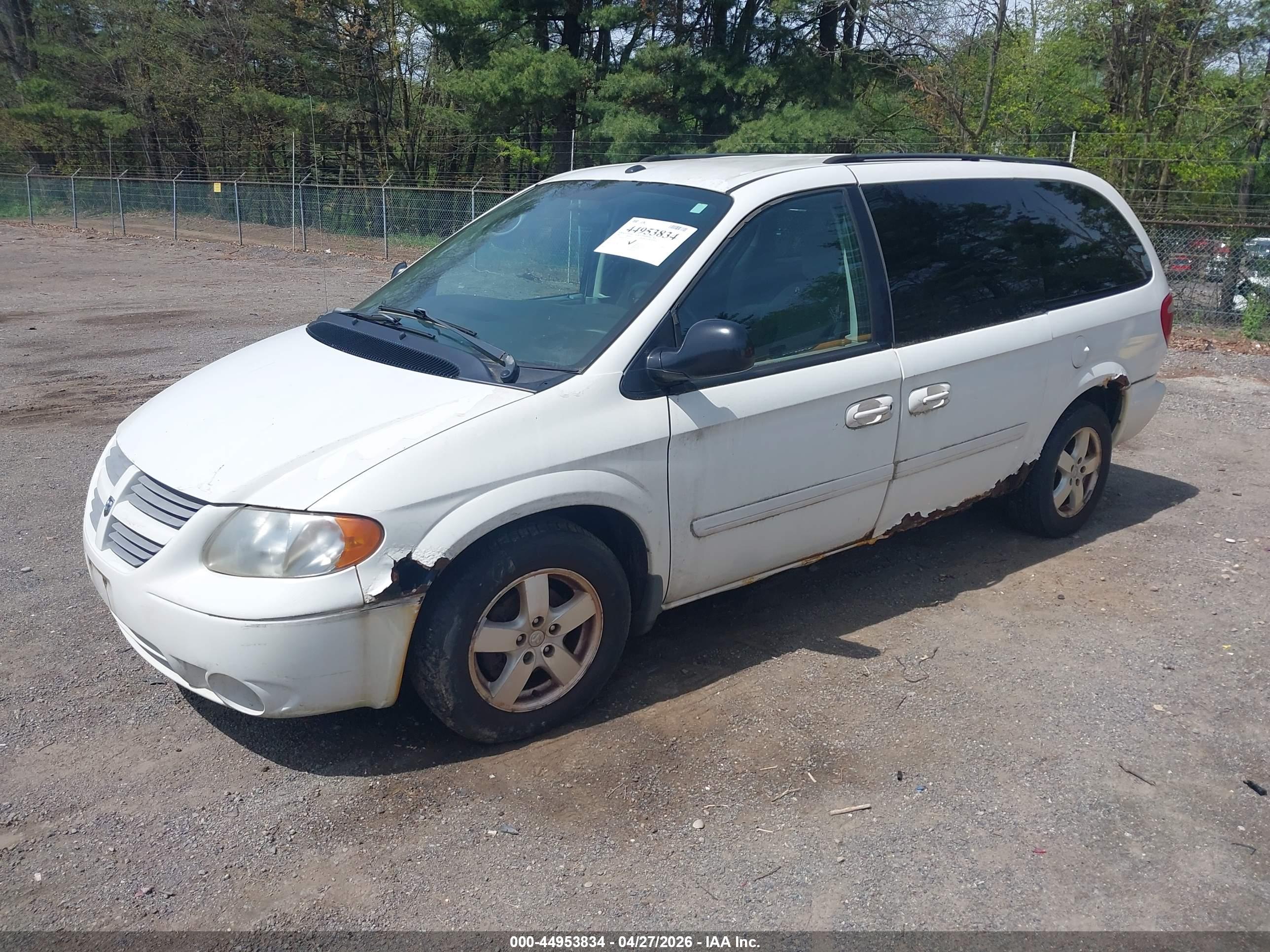 DODGE GRAND image 2