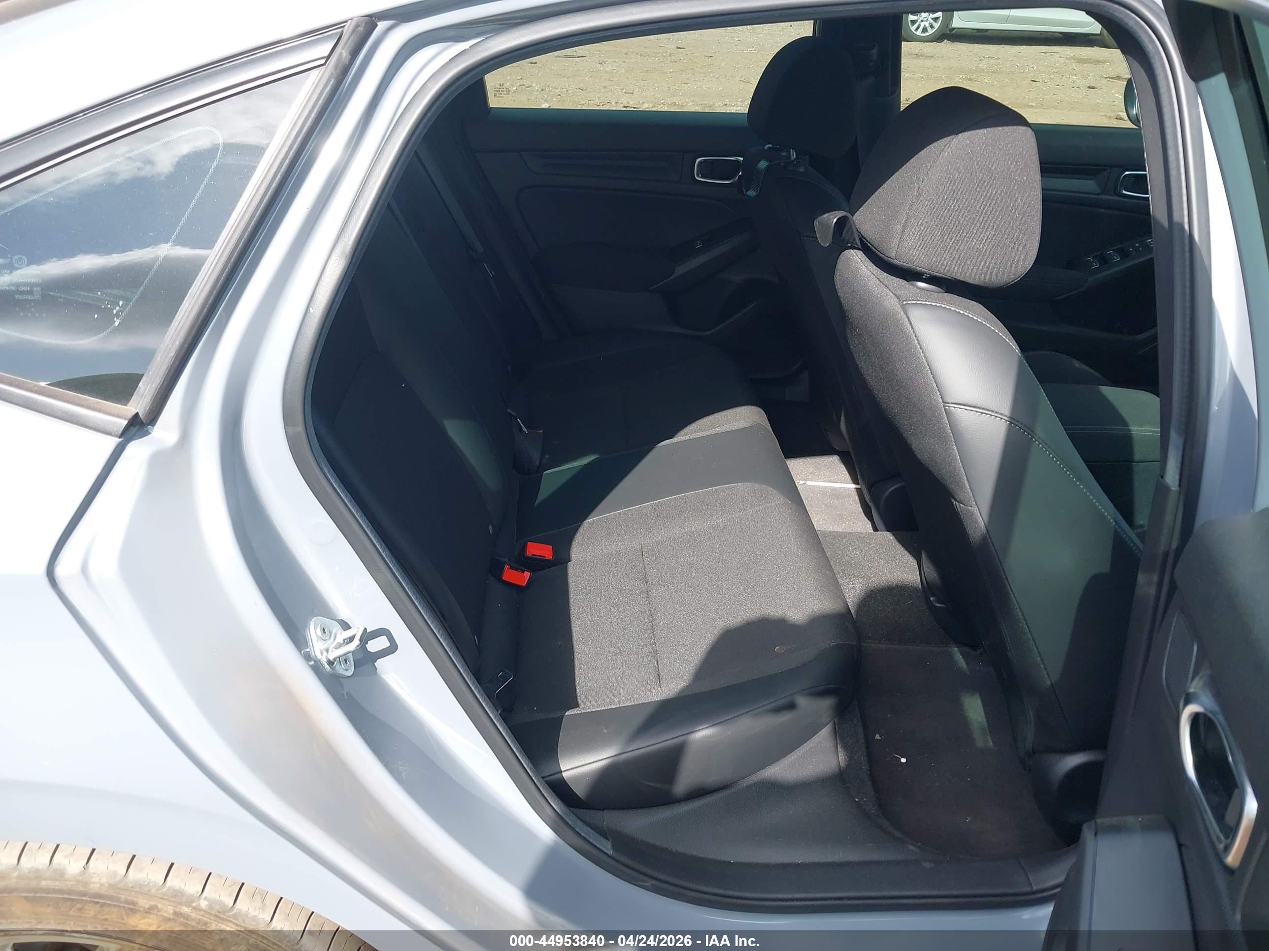 HONDA CIVIC image 8