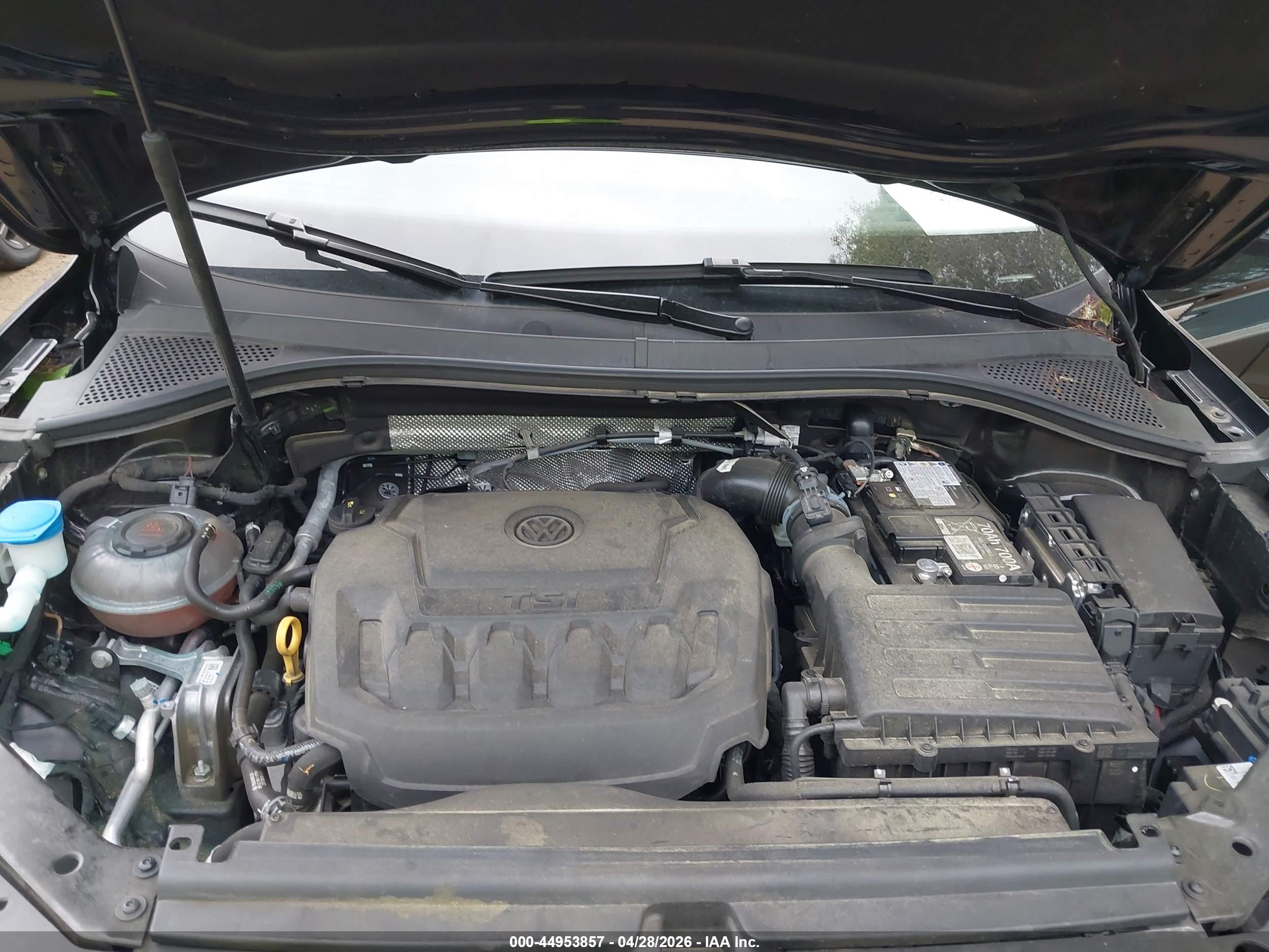 VOLKSWAGEN TIGUAN image 10