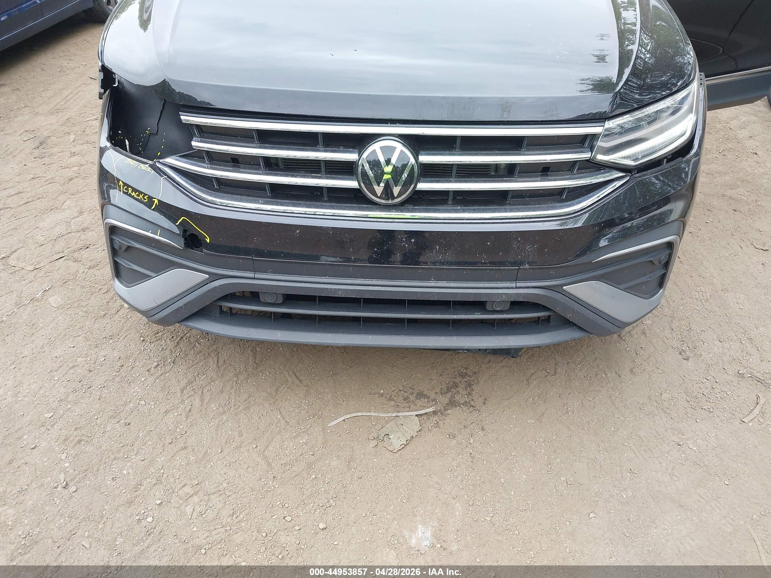 VOLKSWAGEN TIGUAN image 6