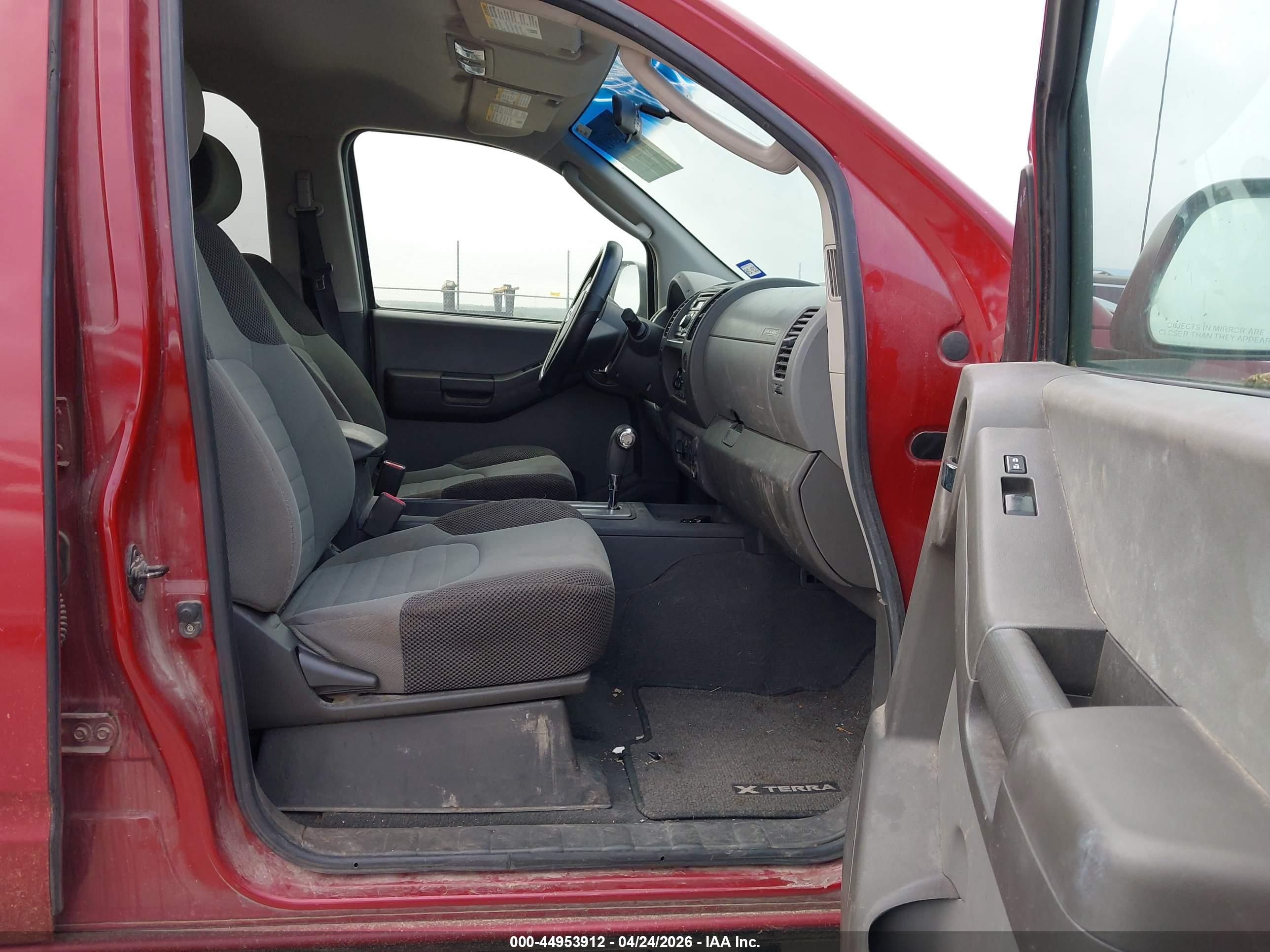 NISSAN XTERRA image 5