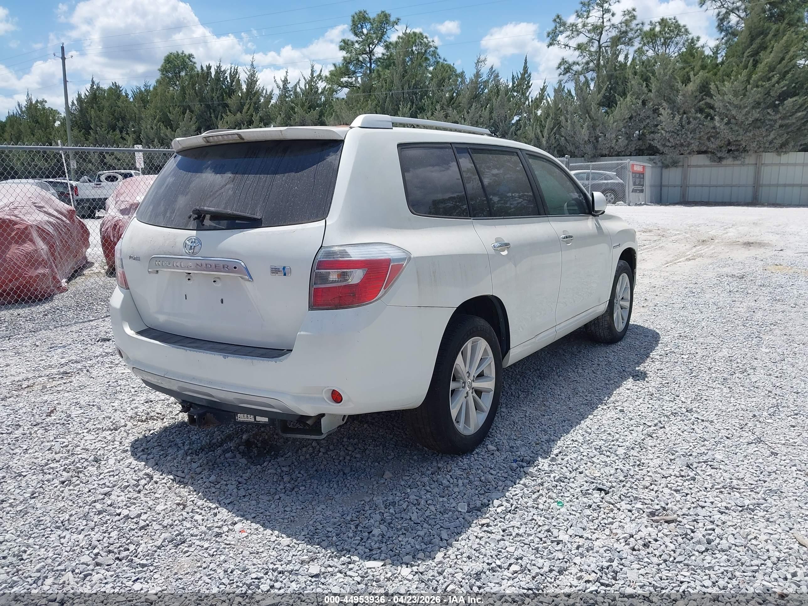TOYOTA HIGHLANDER image 4