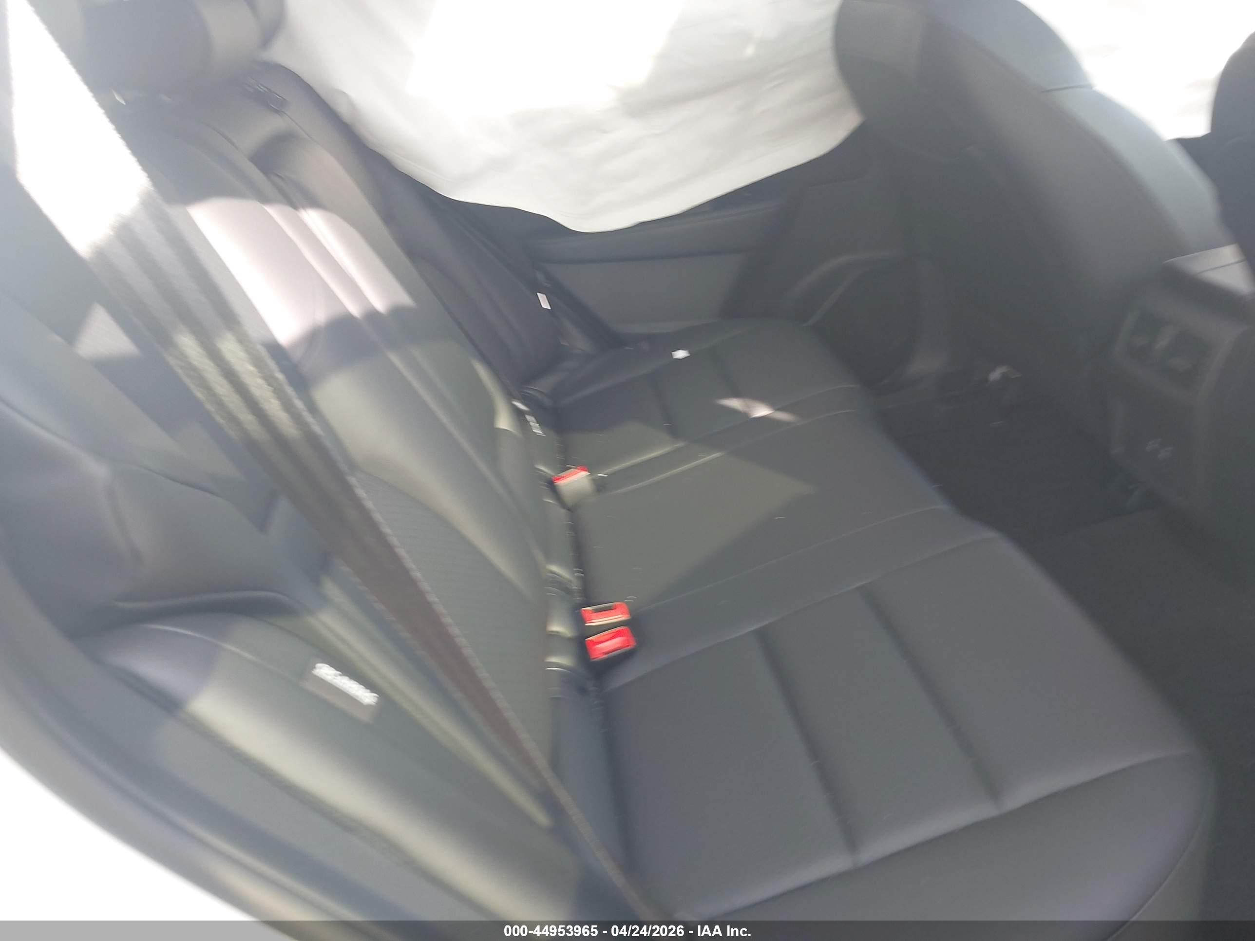 NISSAN ROGUE image 8