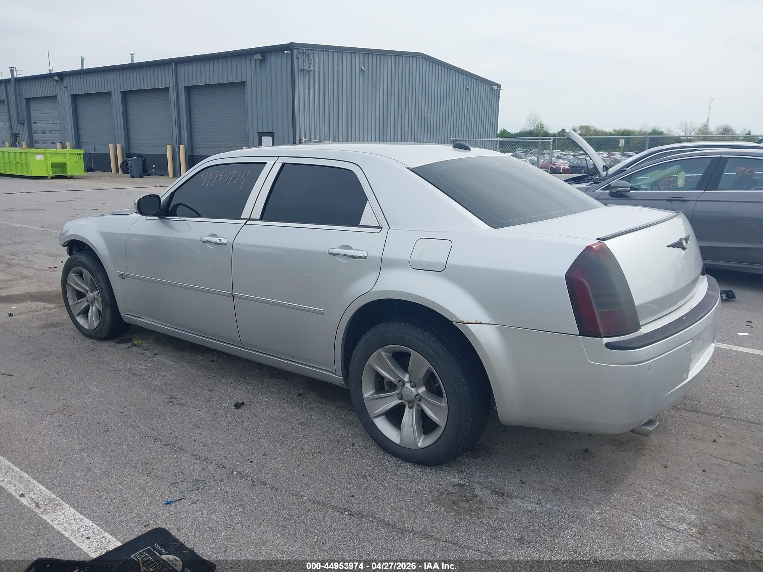CHRYSLER 300C image 3