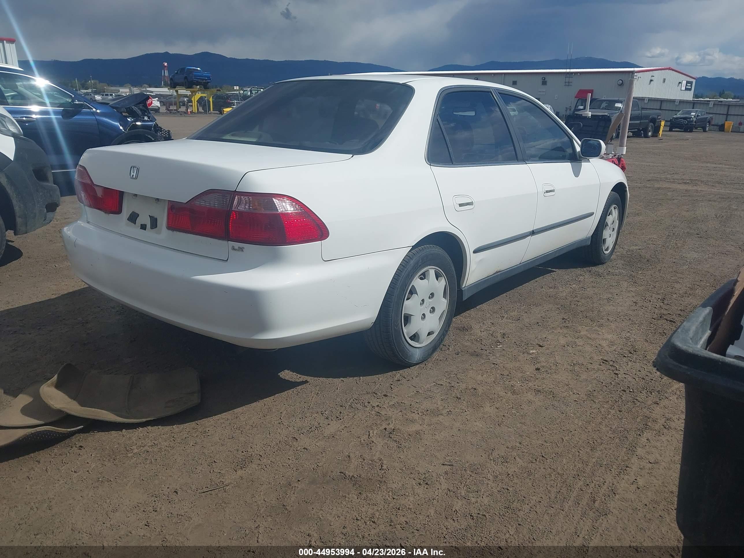 HONDA ACCORD image 4