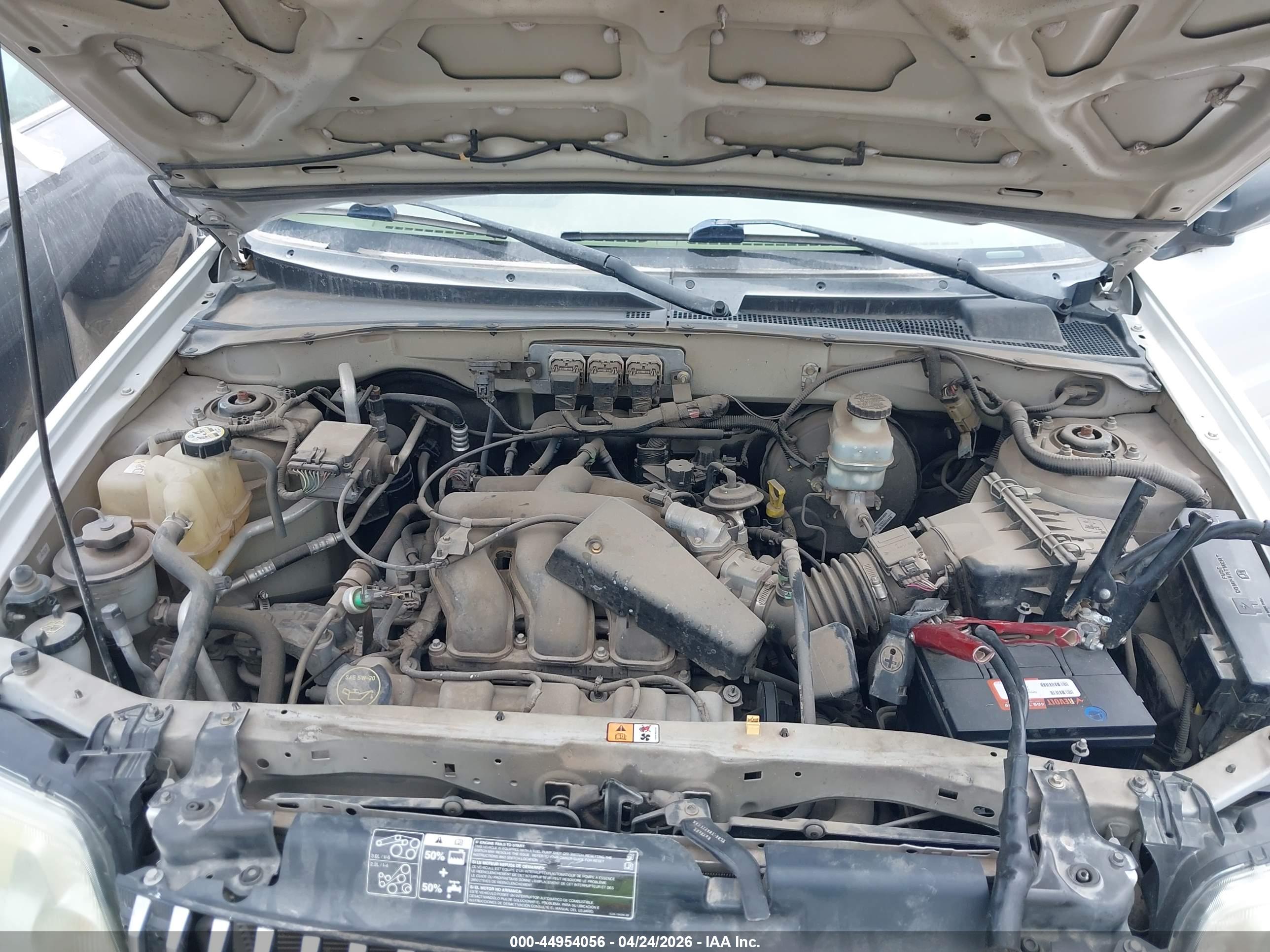MERCURY MARINER image 10