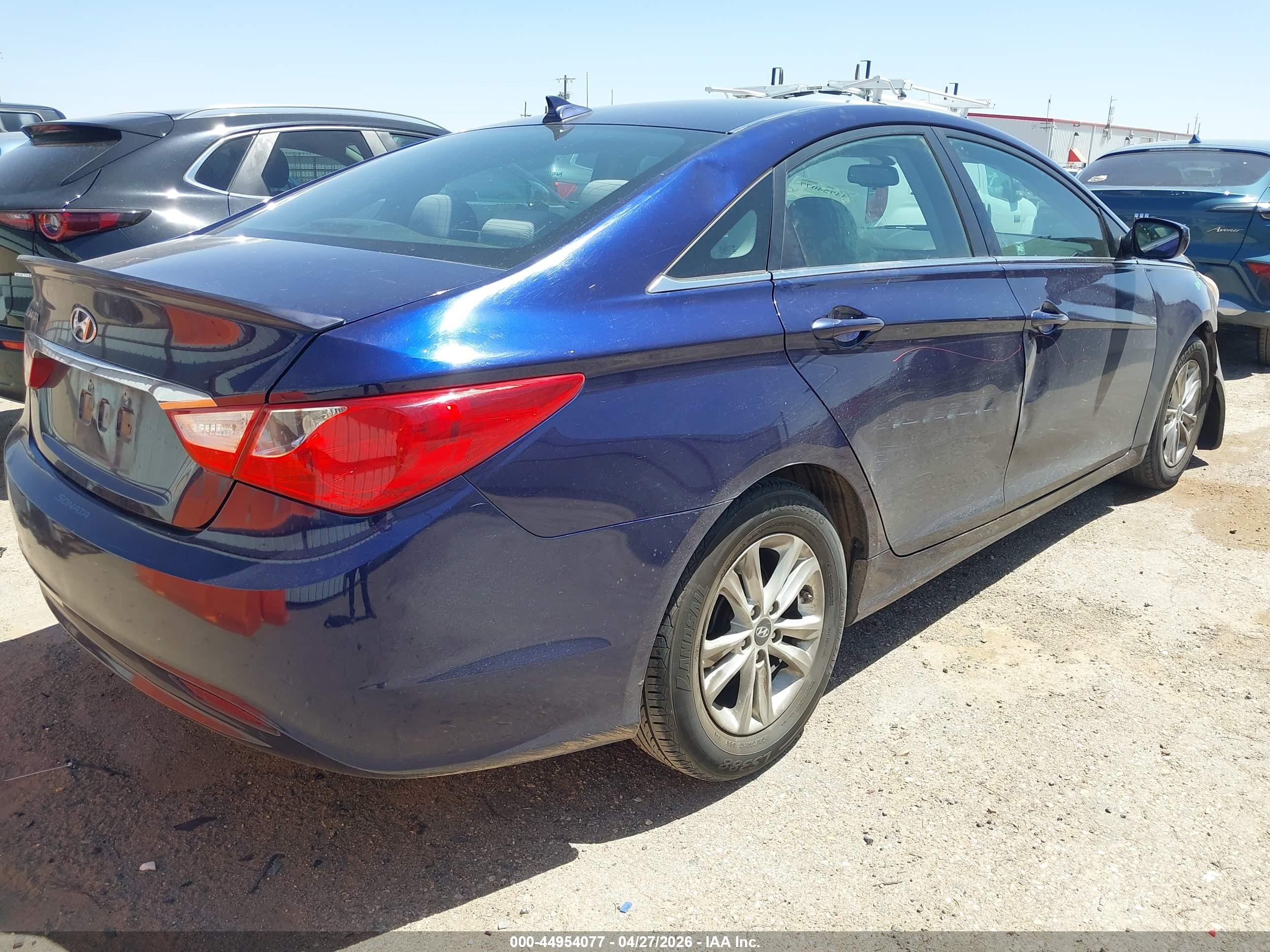 HYUNDAI SONATA image 4